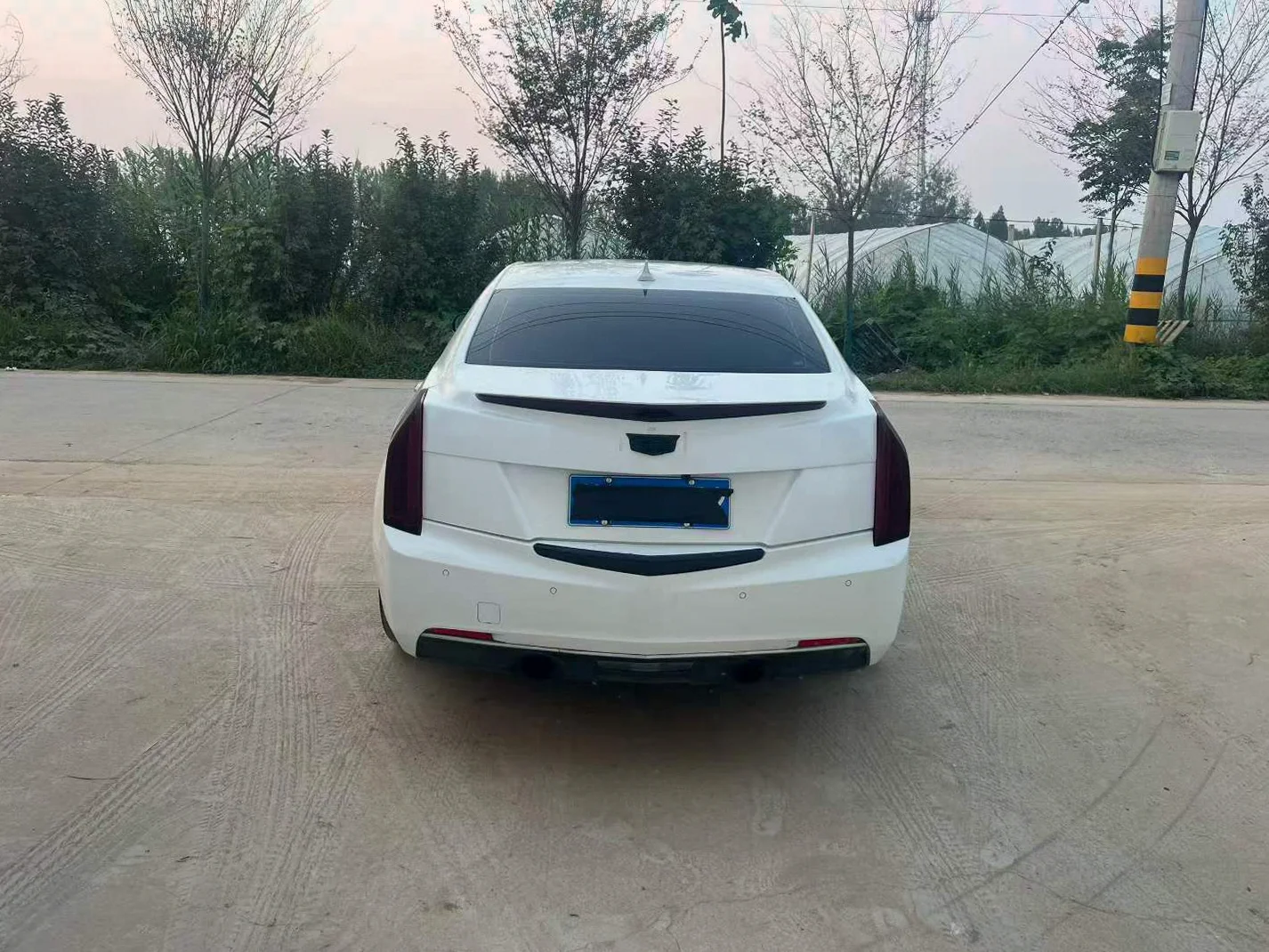 凯迪拉克ATS 后面外观一