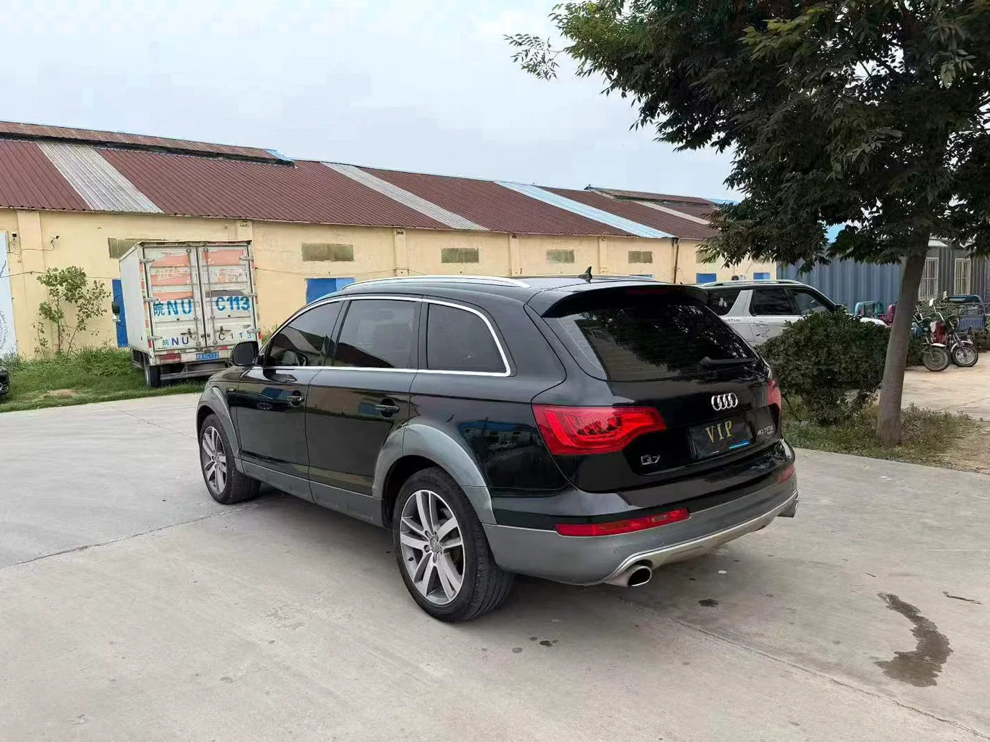 奥迪Q7 正面外观三
