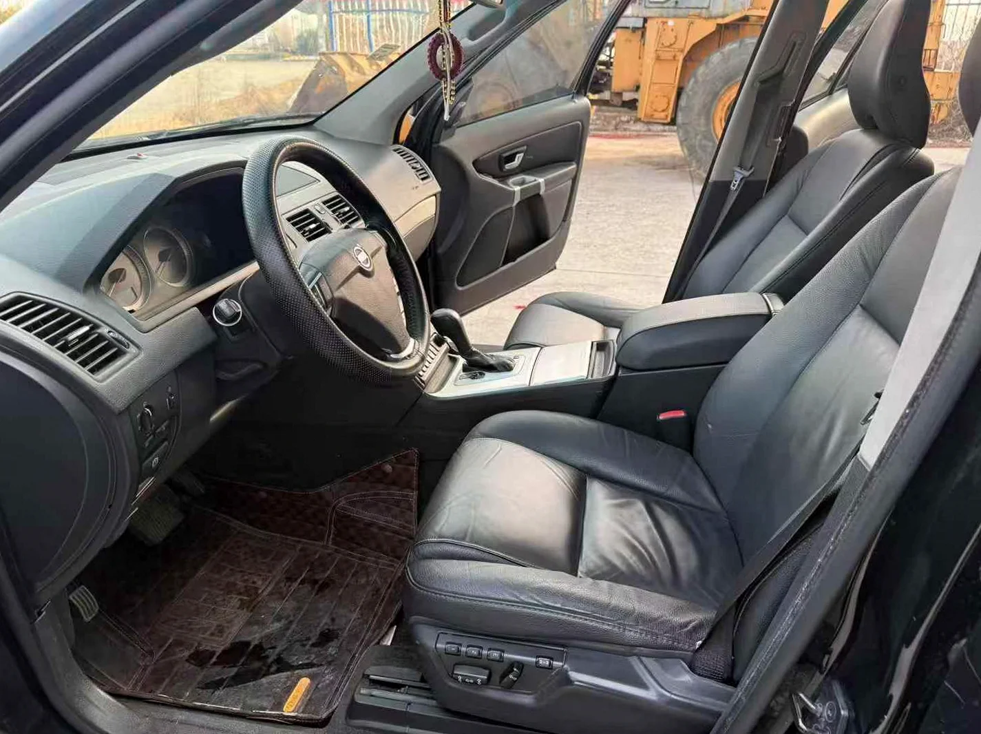 沃尔沃XC90 后面外观三