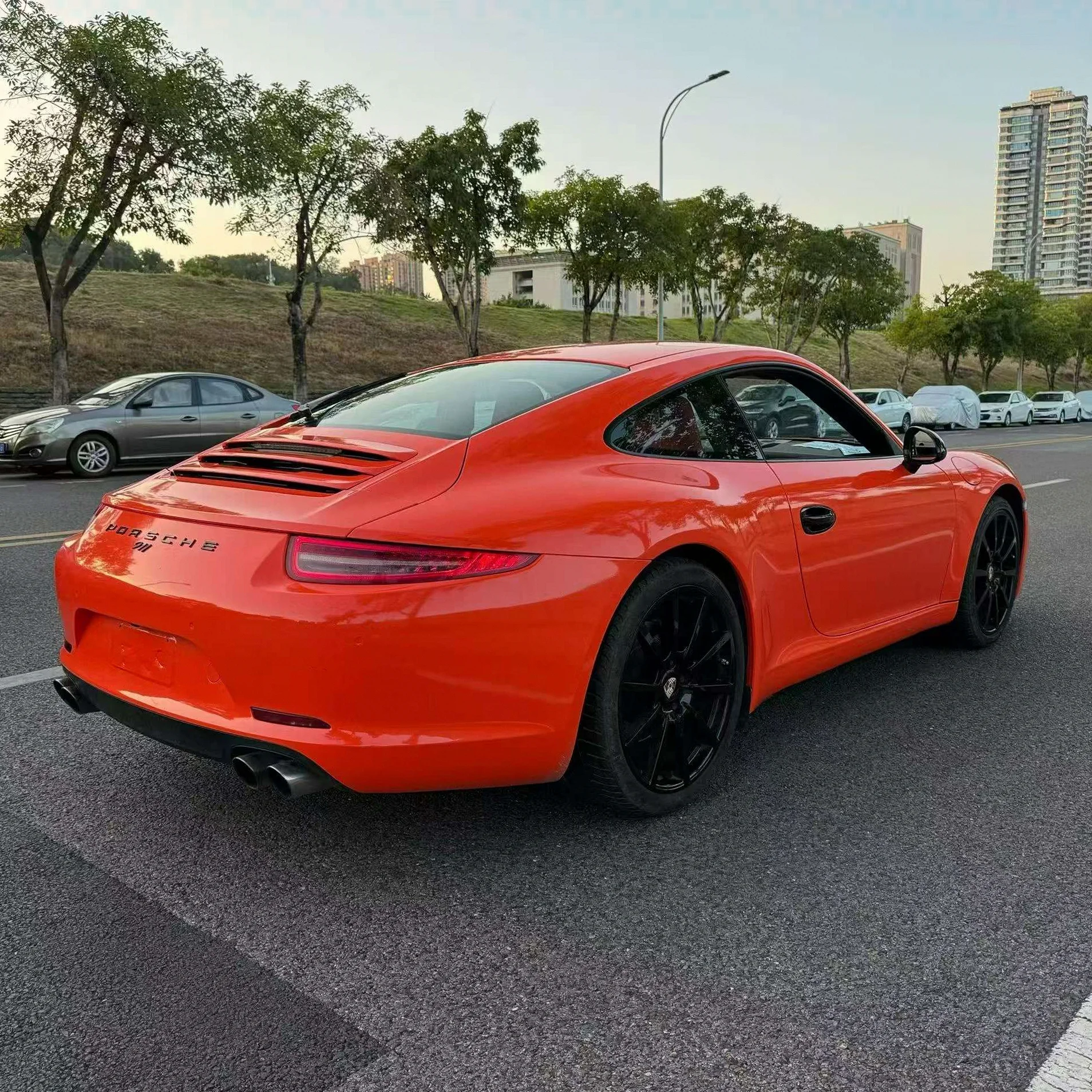 保时捷911 驾驶室