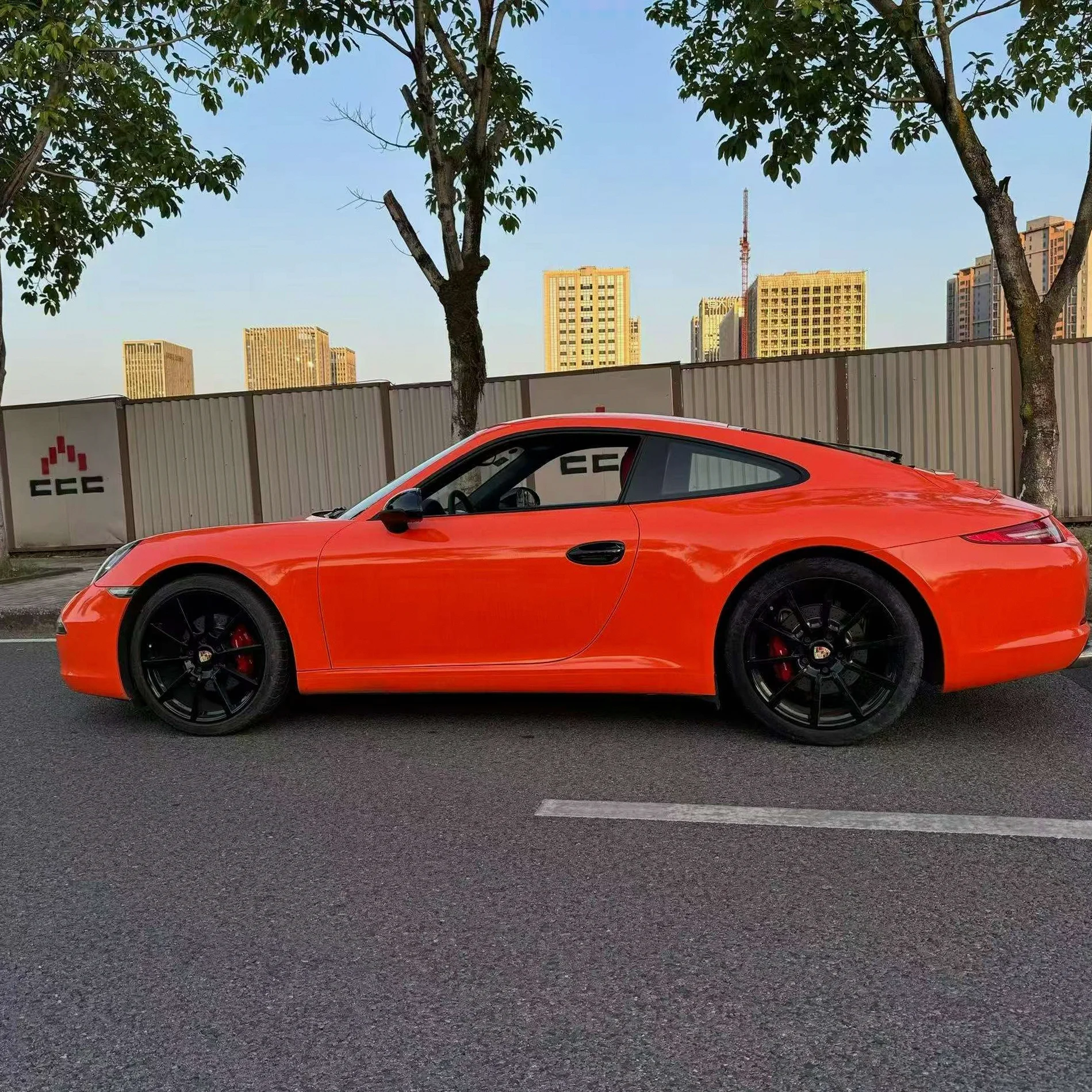 保时捷911 后面外观二