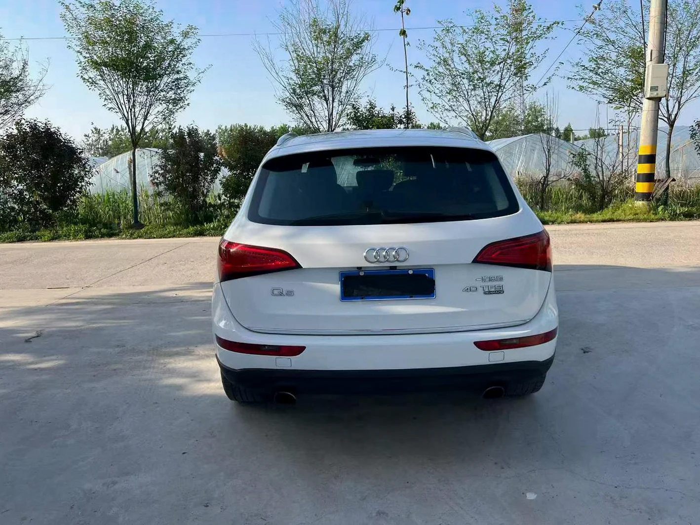 奥迪Q5 后面外观一