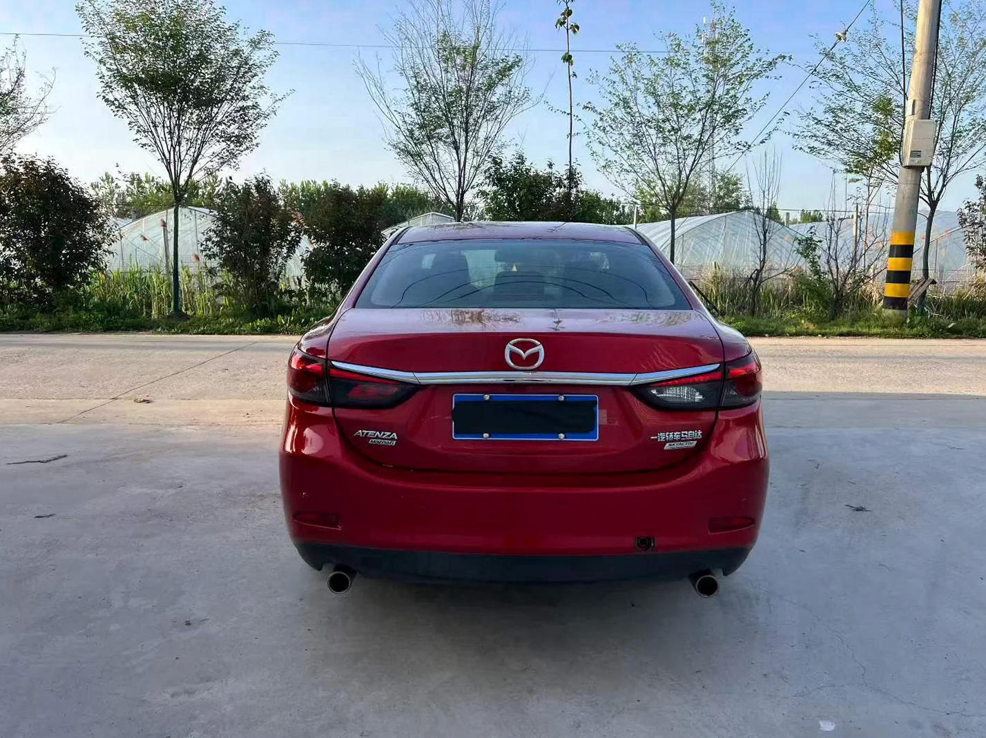 马自达阿特兹 后面外观一