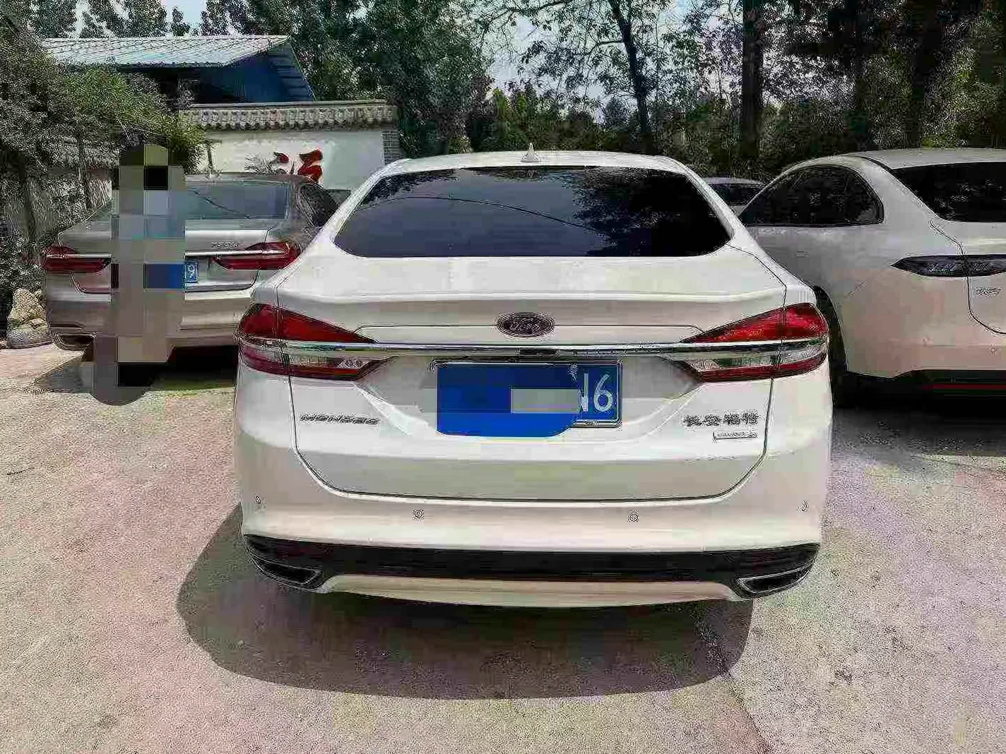 福特蒙迪欧 驾驶室