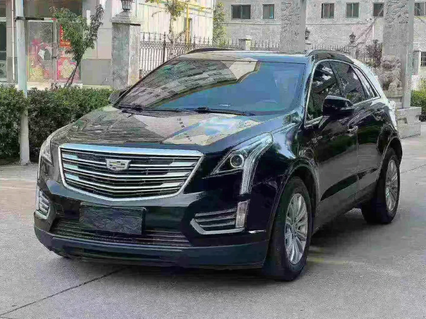 凯迪拉克XT5 正面外观三