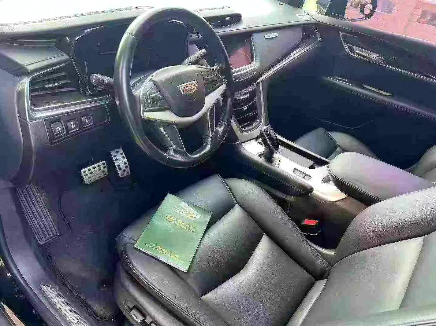凯迪拉克XT5 后面外观三