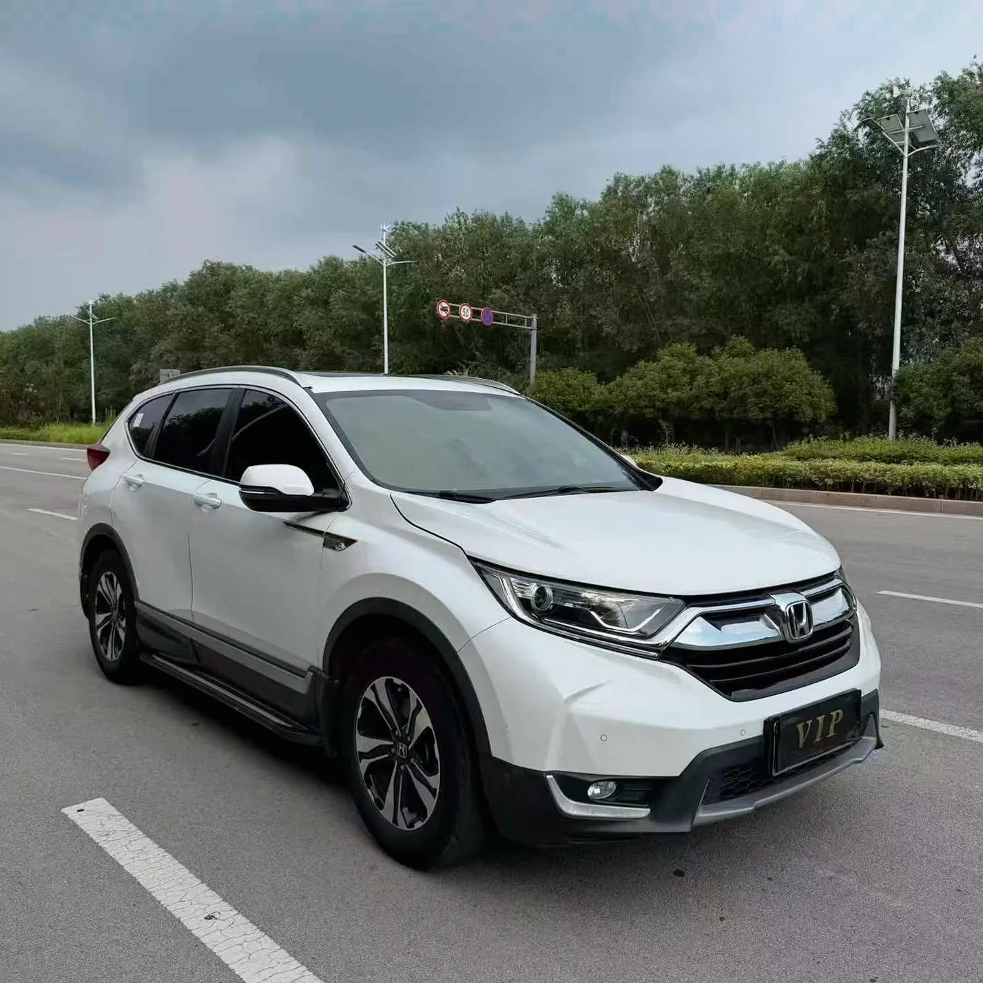本田CRV 正面外观二