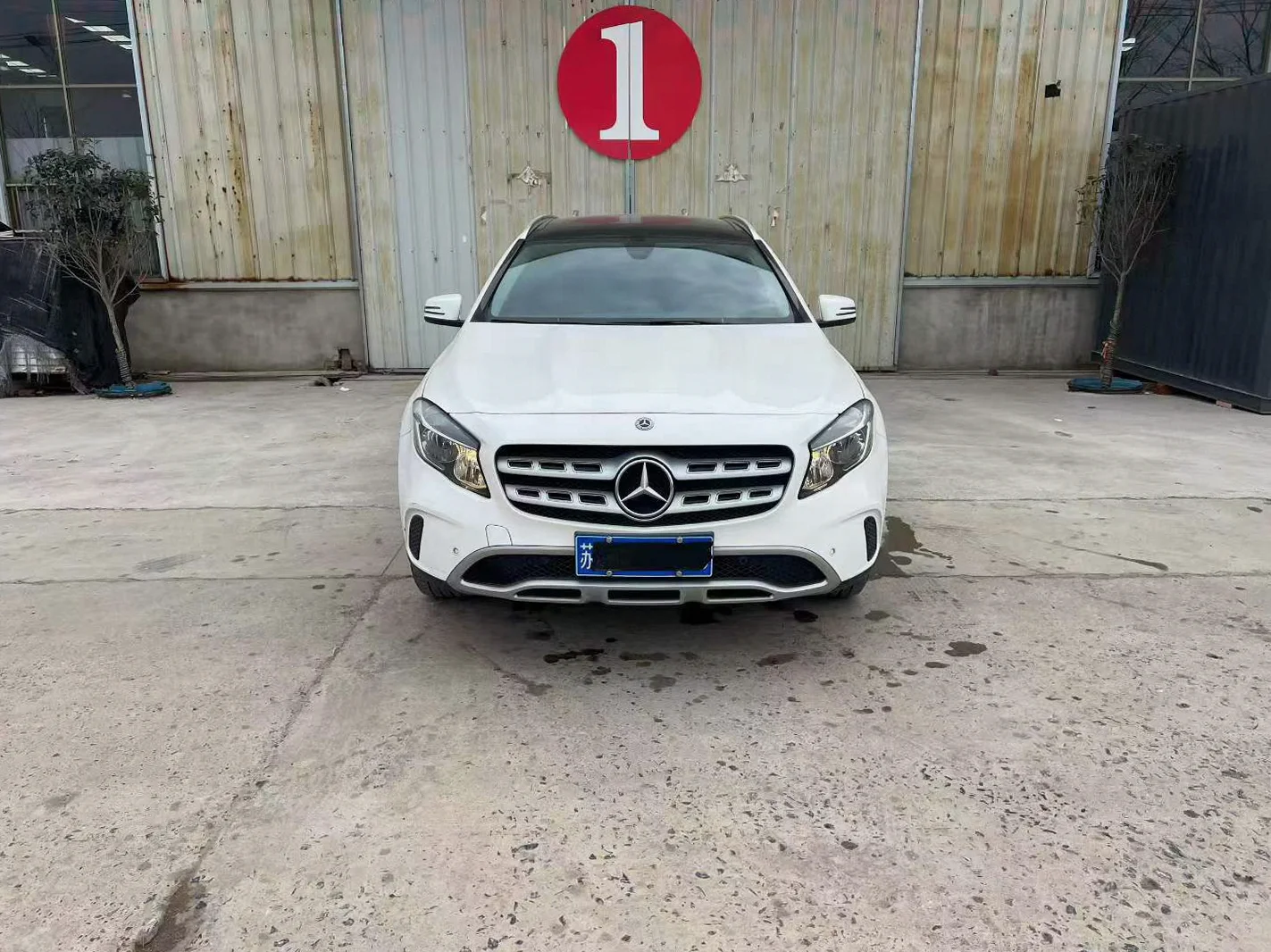2020款 奔驰 GLA200 1.6T顶配