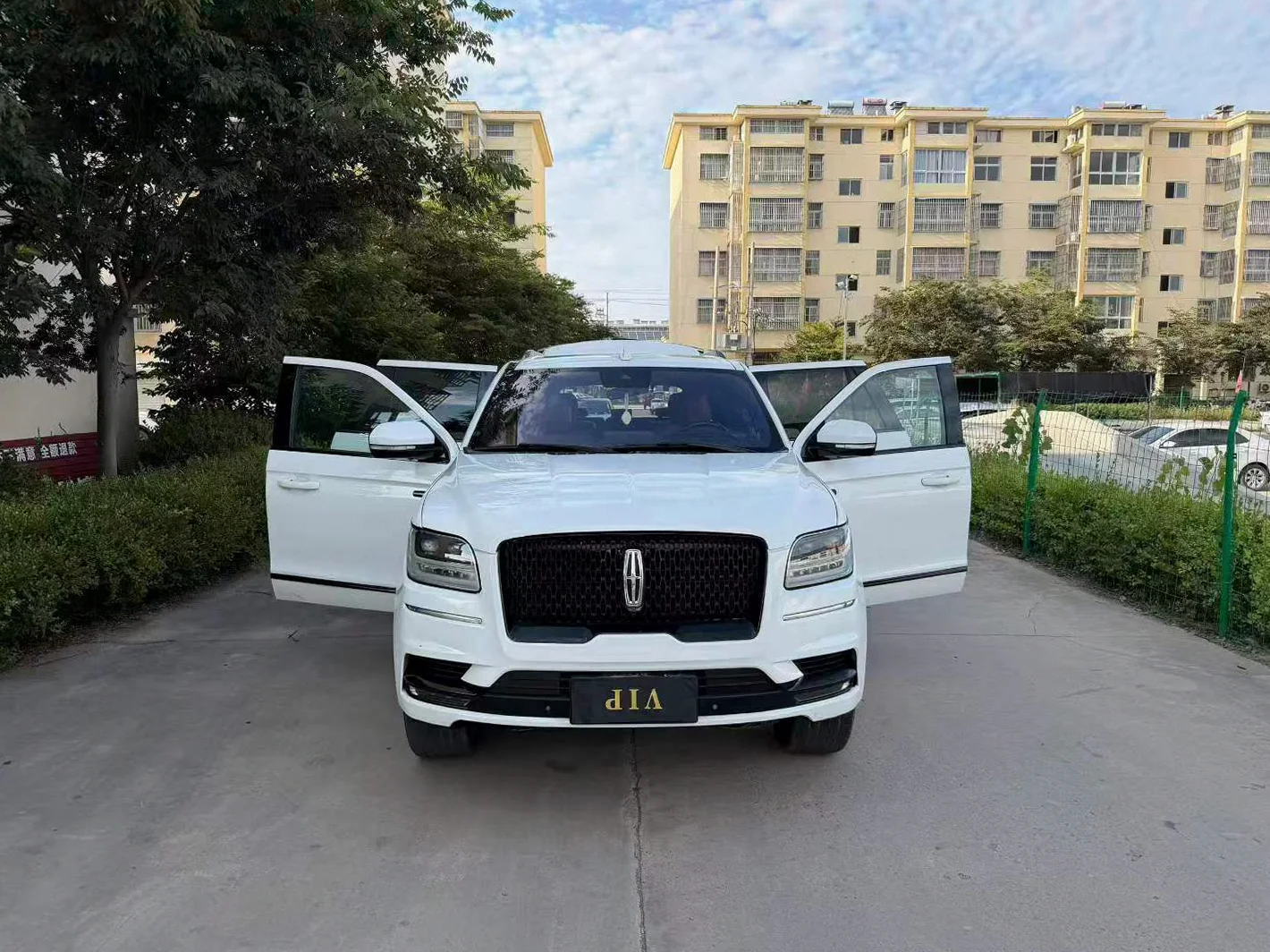 林肯领航员 内饰后排