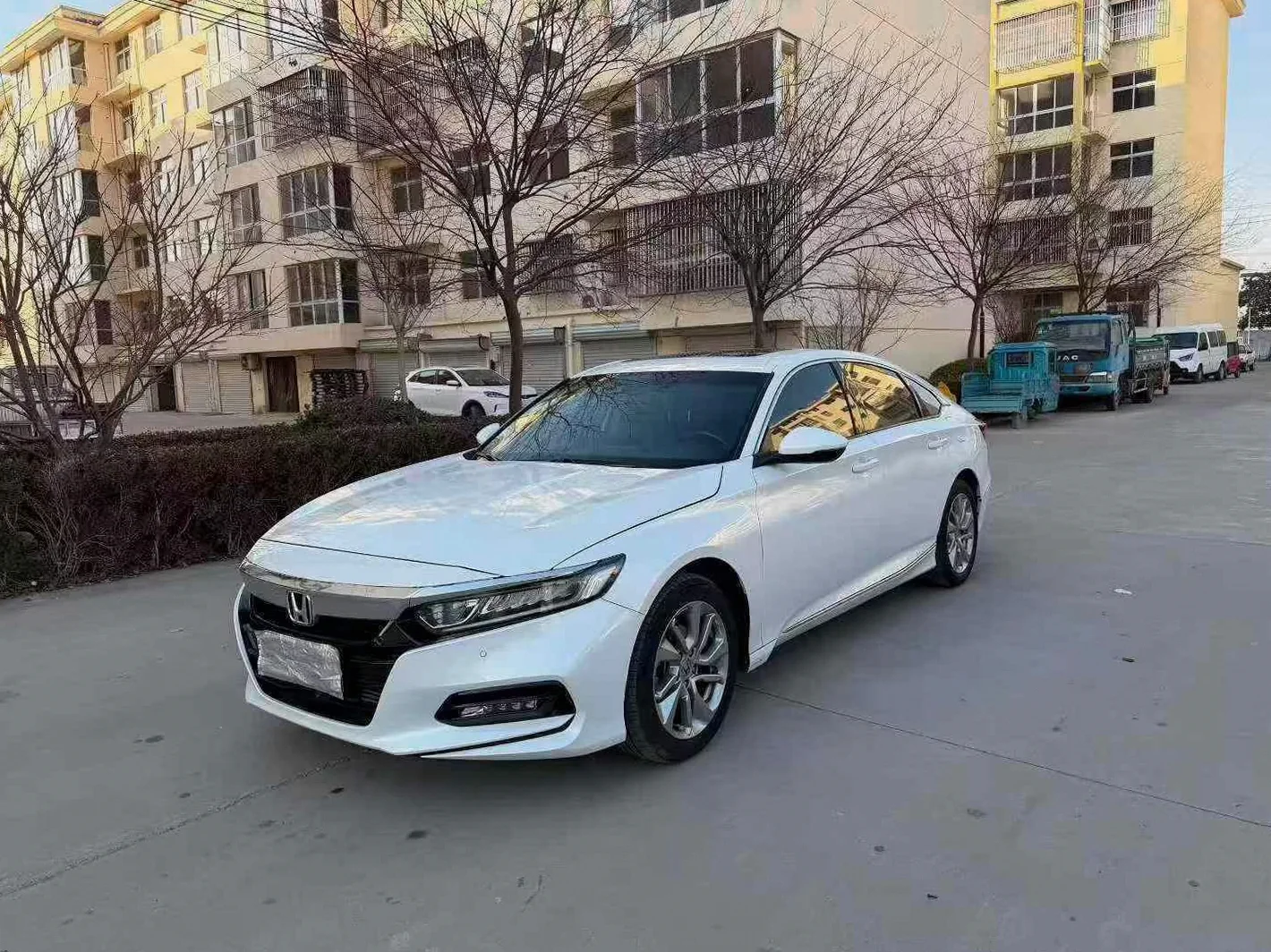 本田雅阁 正面外观二