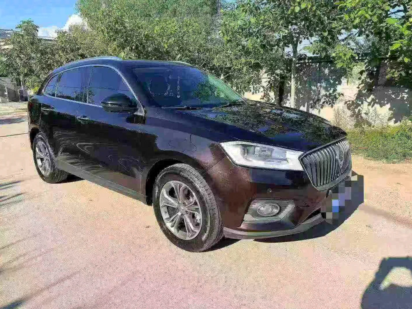 宝沃BX7 正面外观三