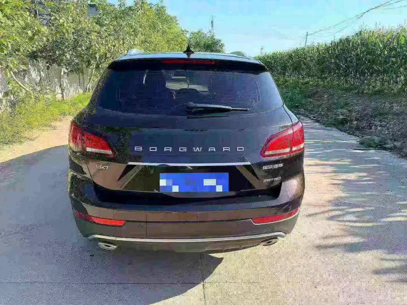 宝沃BX7 后面外观二