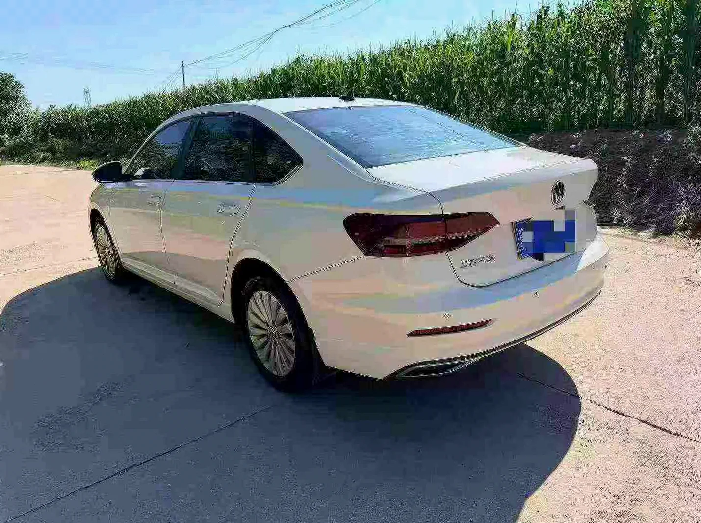大众朗逸 后面外观三