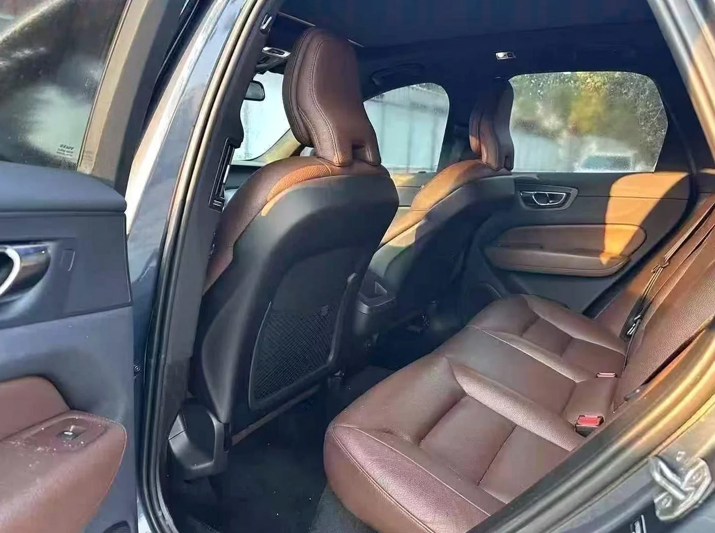 沃尔沃XC60 后面外观二