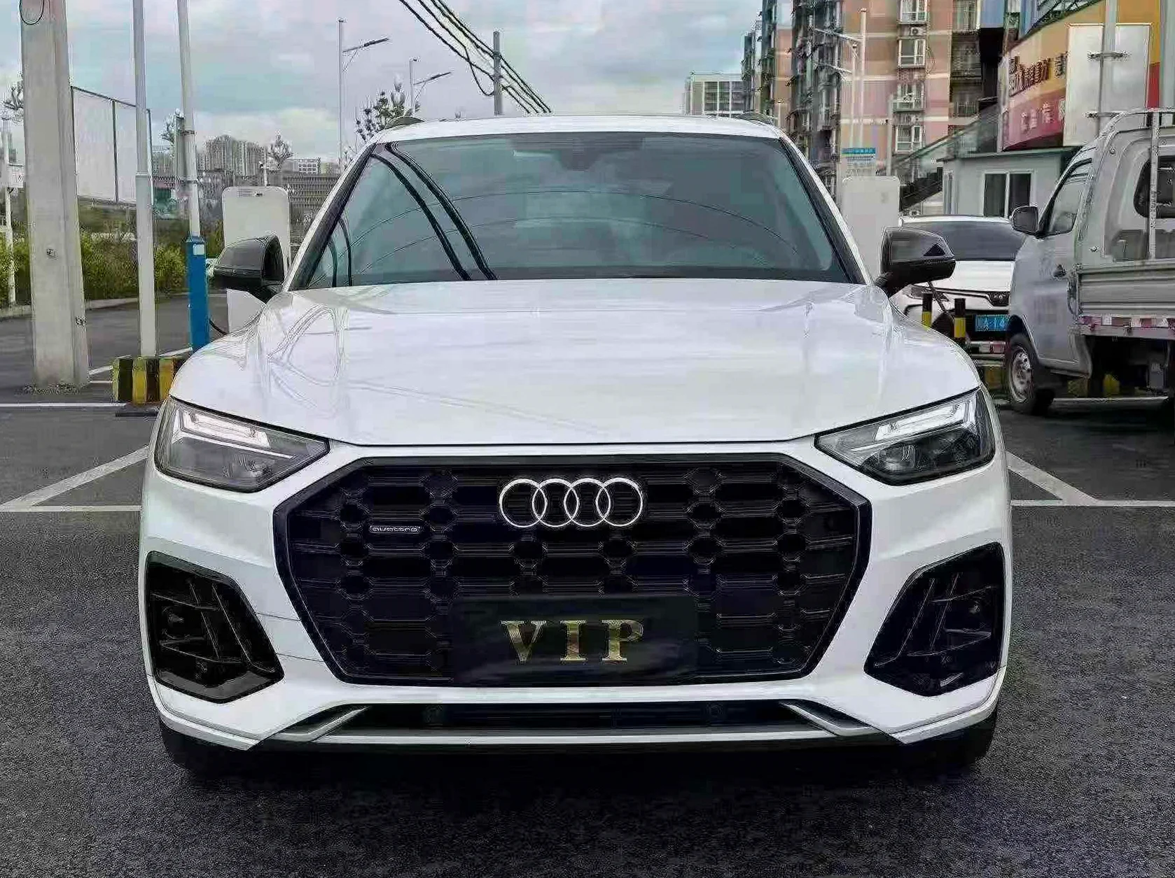 奥迪Q5 正面外观二