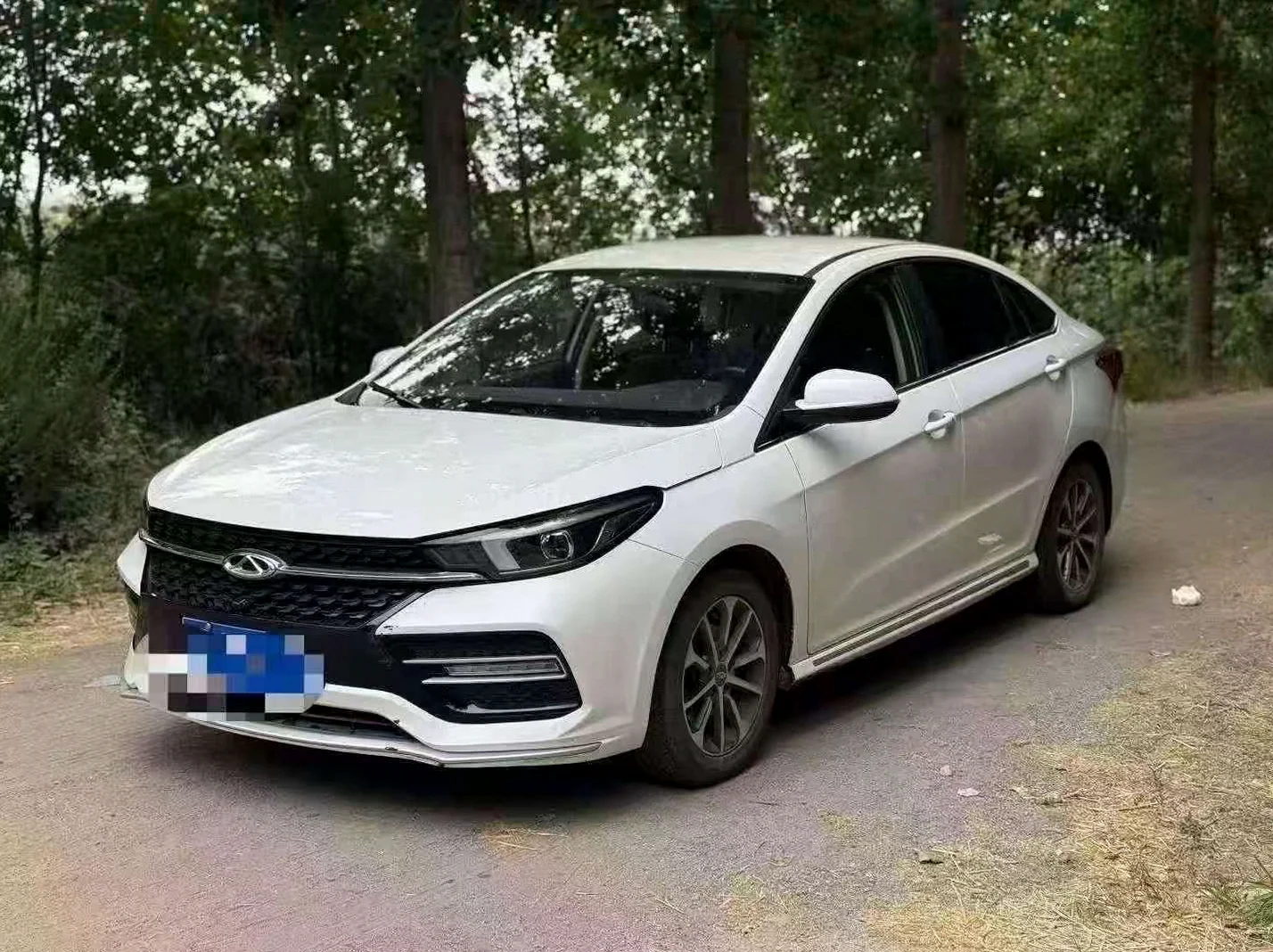奇瑞艾瑞泽 正面外观二
