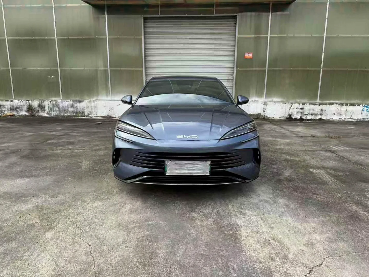 24年比亚迪海豹121KM尊贵型