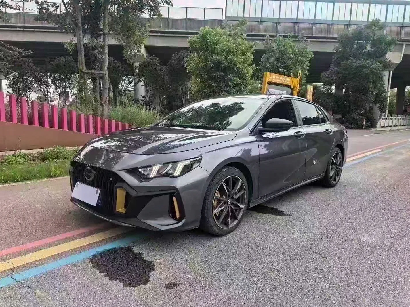 传祺影豹 正面外观三