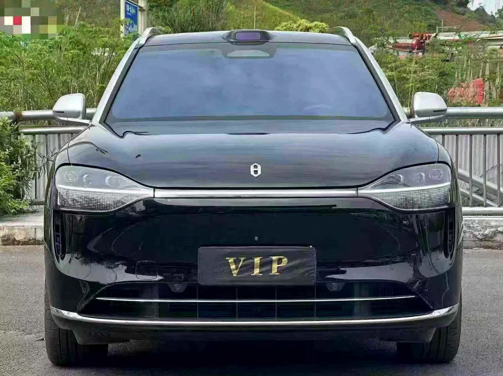 华为智选问界 正面外观二
