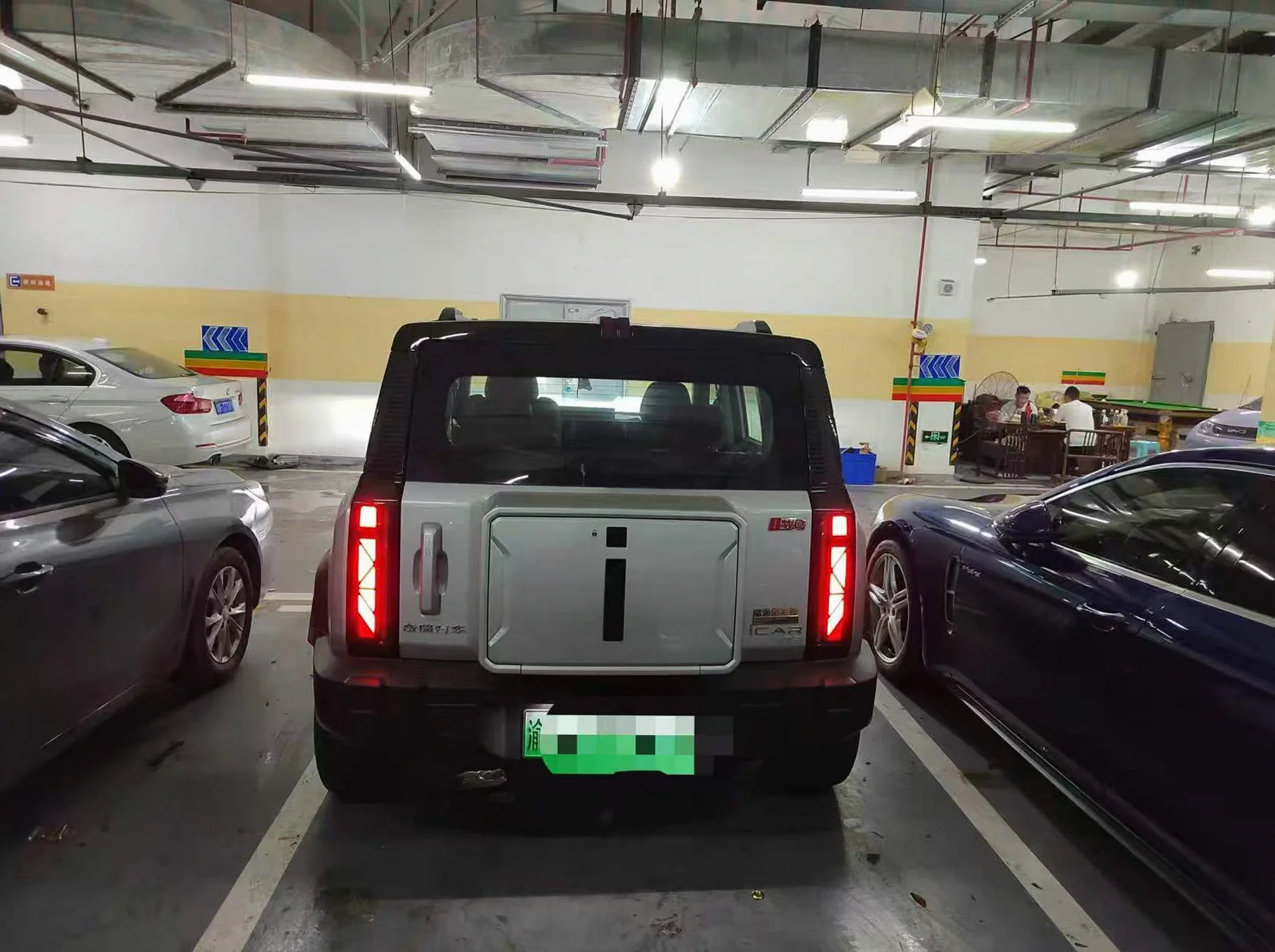 奇瑞ICAR 驾驶室