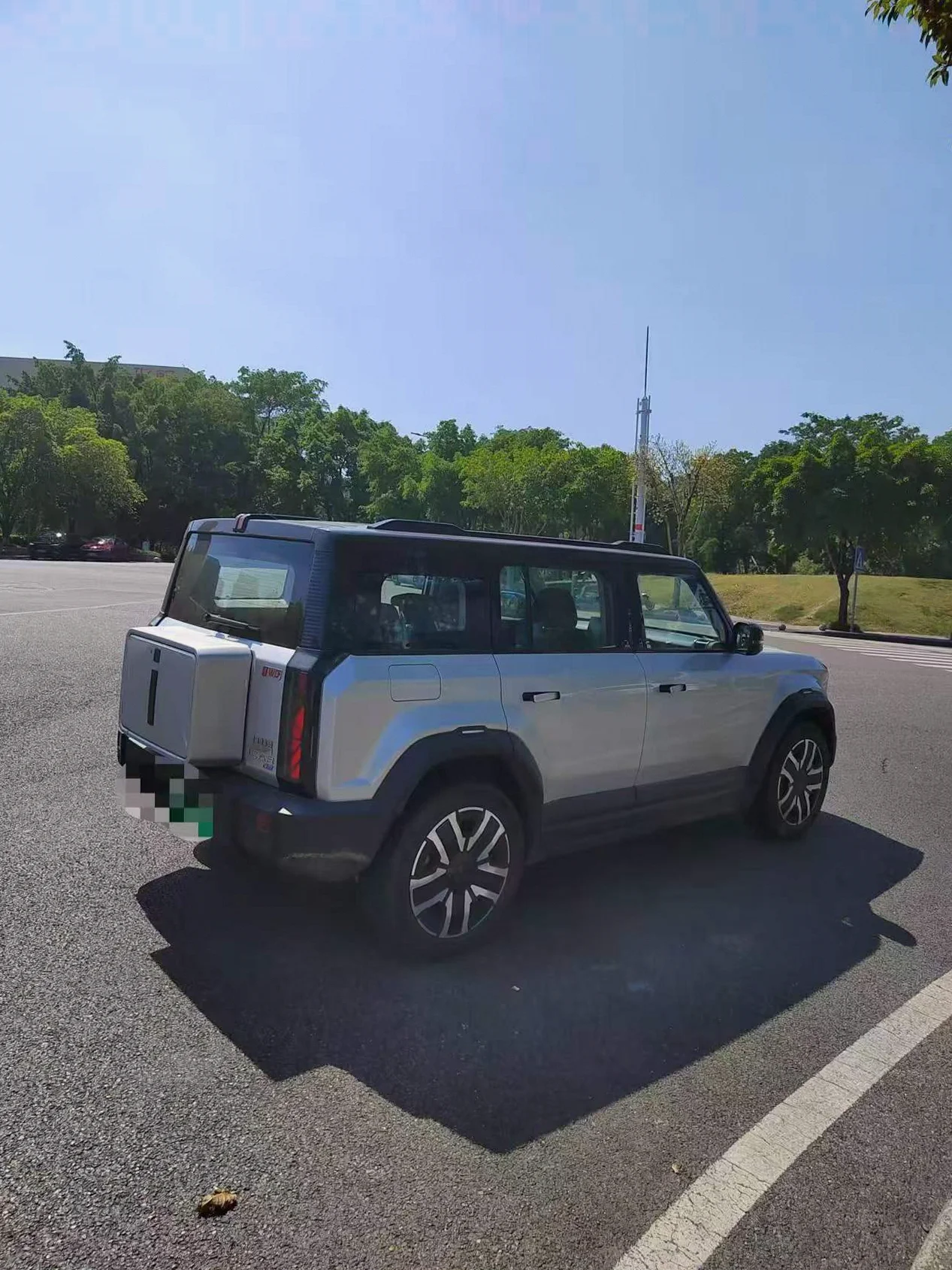 奇瑞ICAR 后面外观二