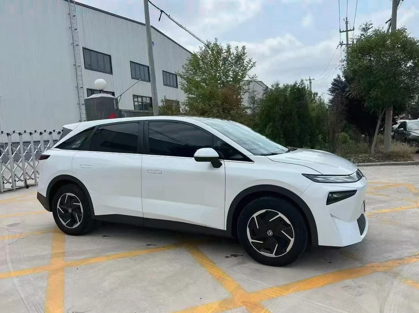 启辰VX6 正面外观二