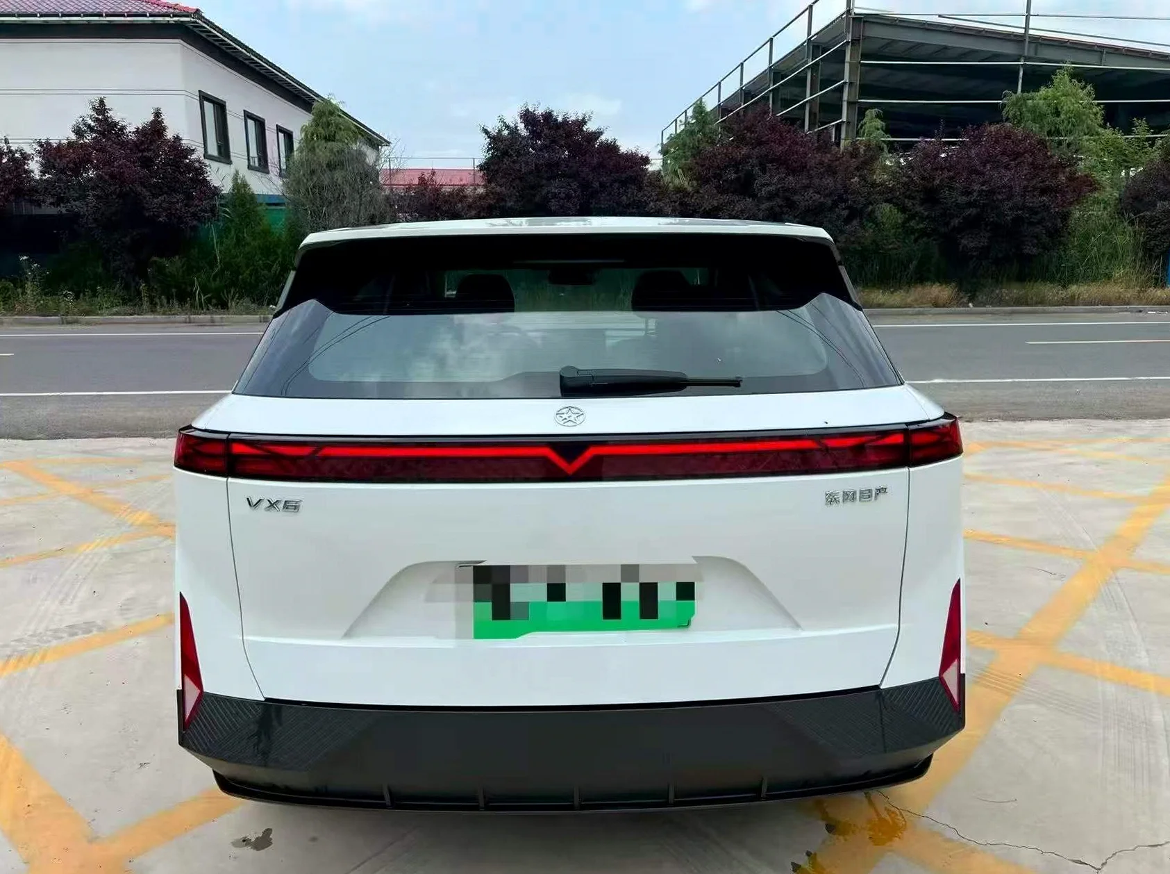 启辰VX6 后面外观二