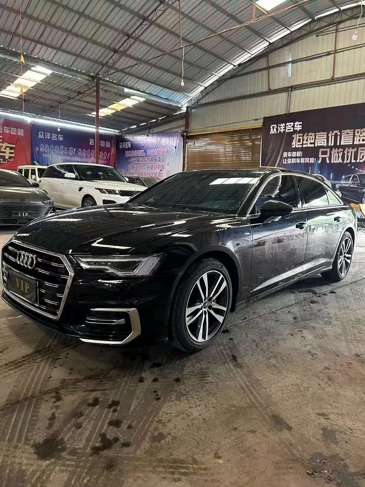 奥迪A6L 正面外观三