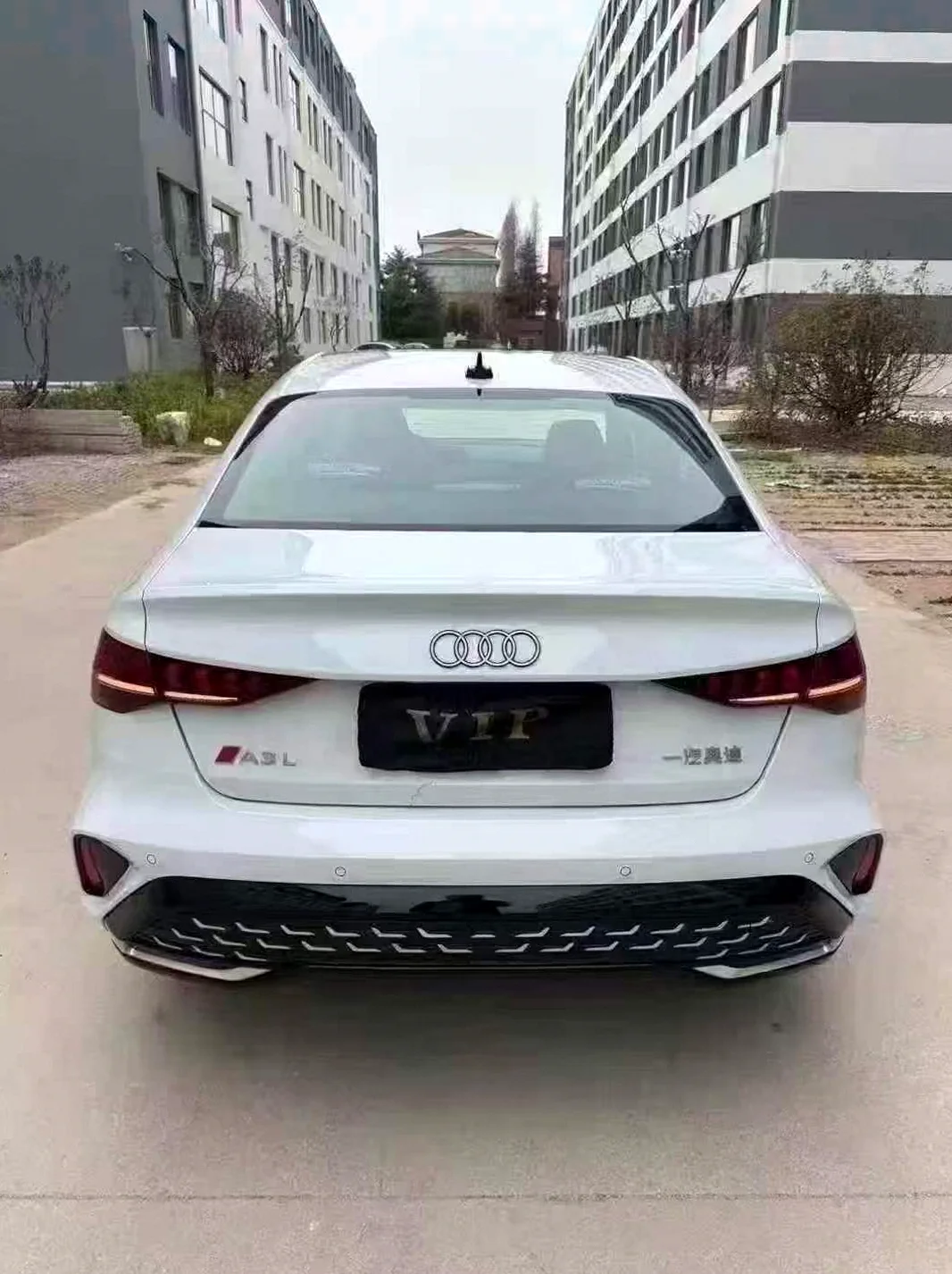 奥迪A3 后面外观二