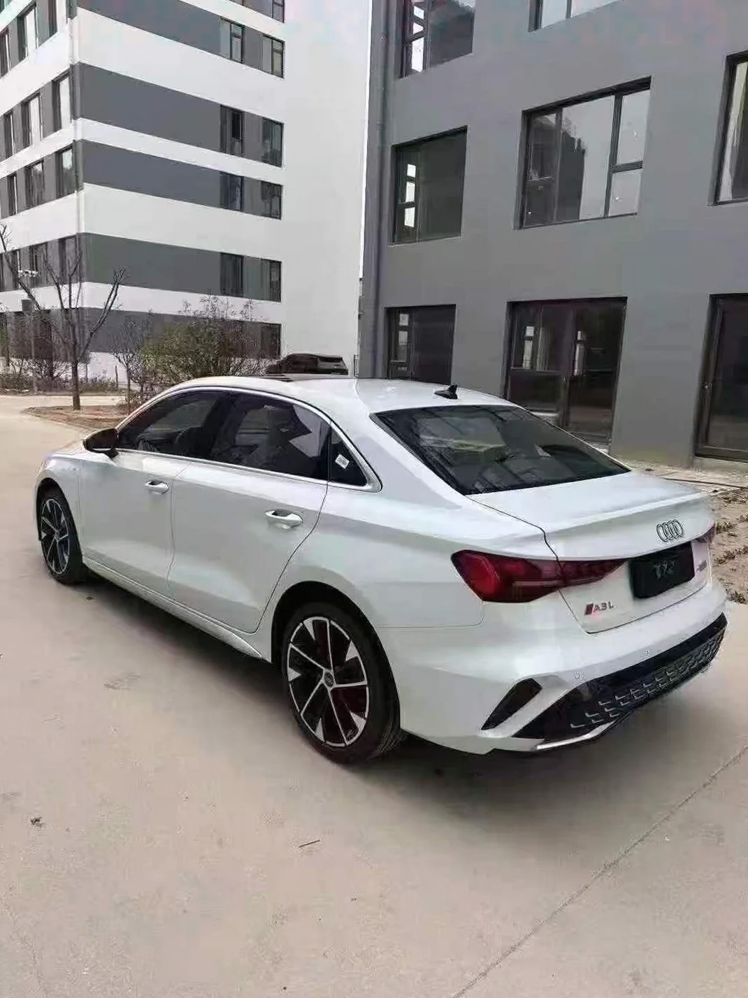 奥迪A3 后面外观三
