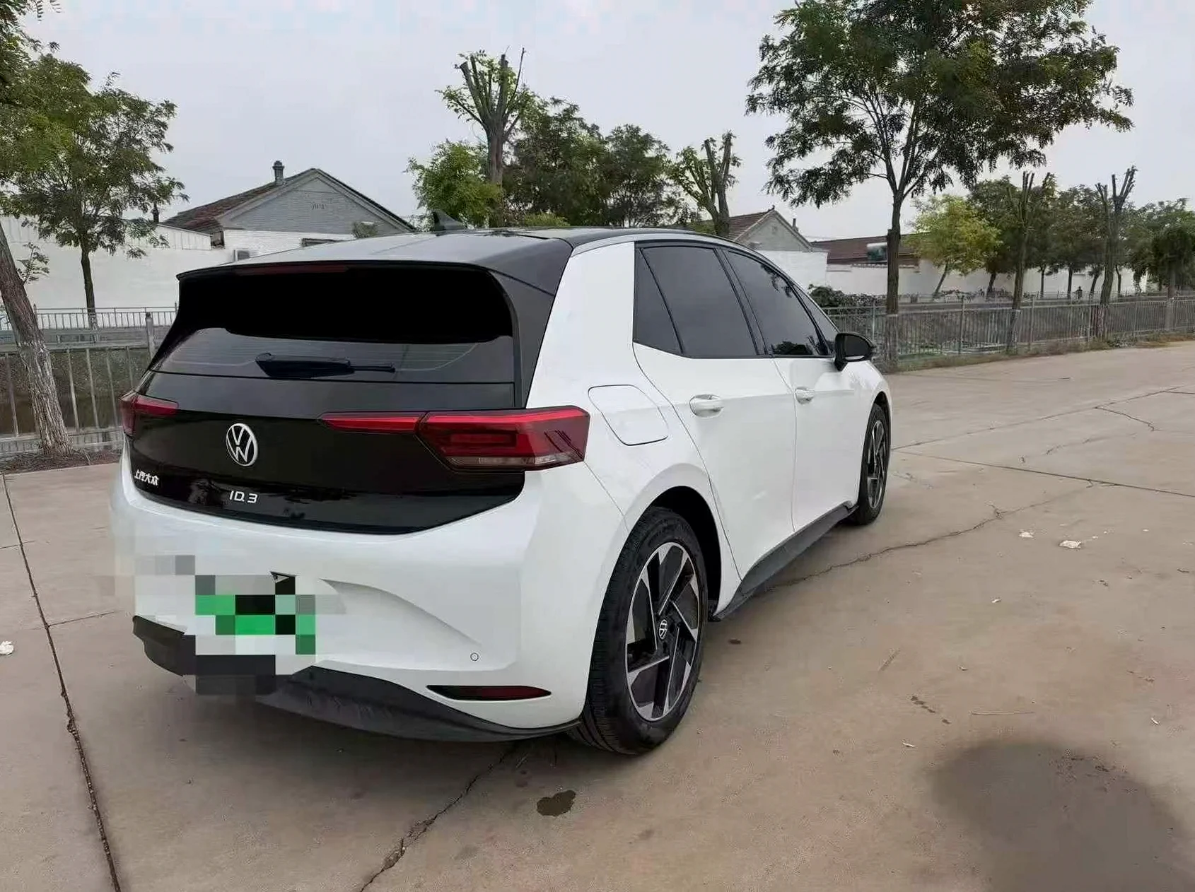 大众ID 后面外观二