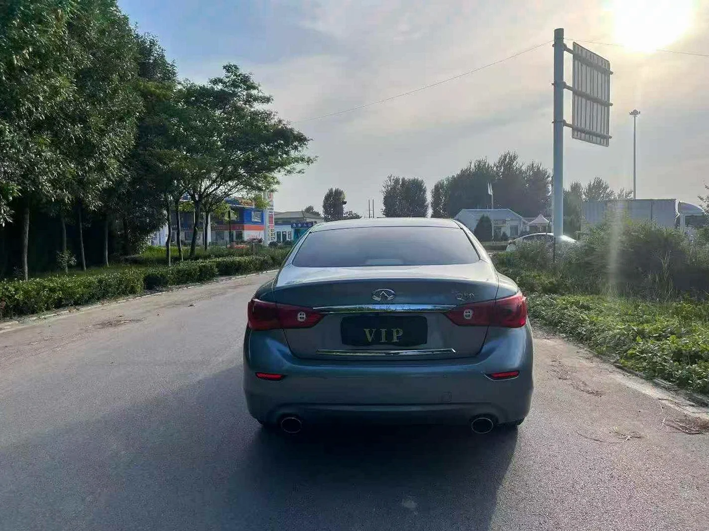 英菲尼迪Q50 后面外观二