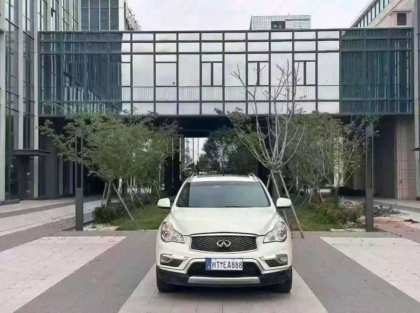 2017款 英菲尼迪 QX50