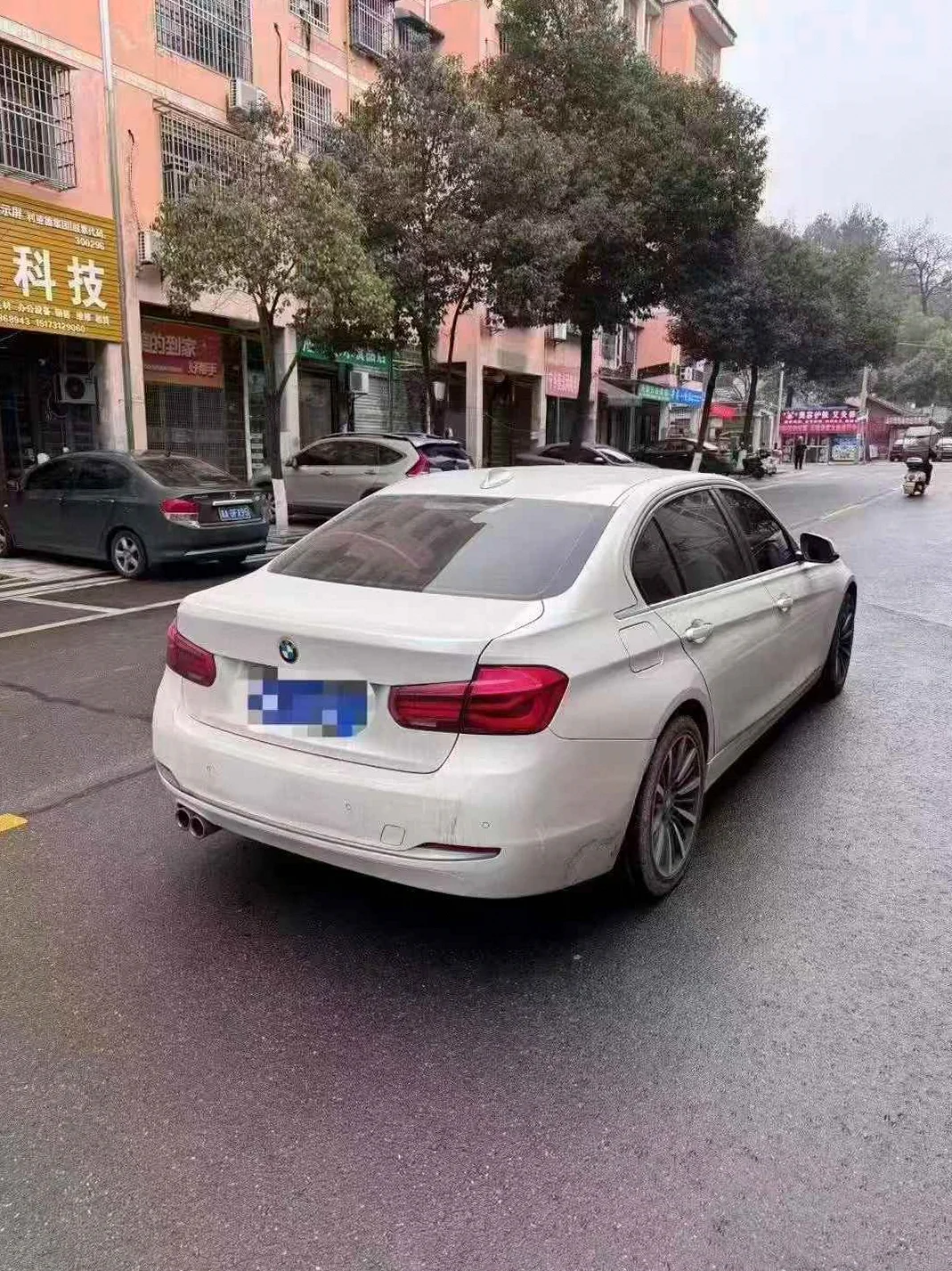 宝马3系 内饰前排