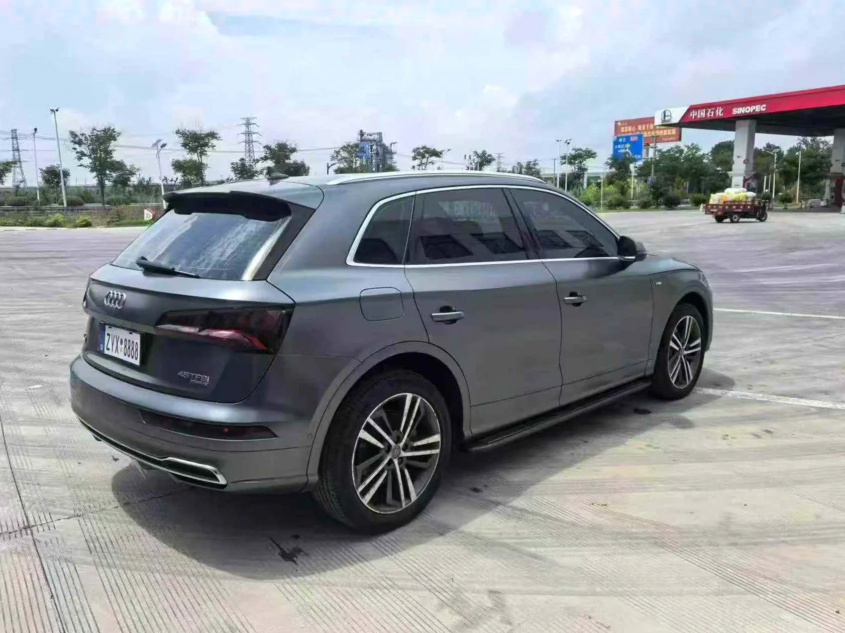 奥迪Q5 后面外观二