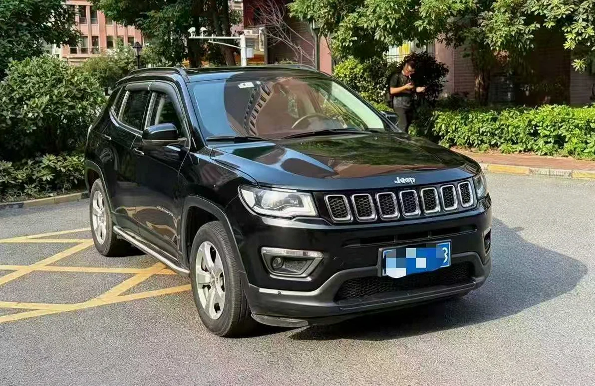 Jeep指南者 正面外观二