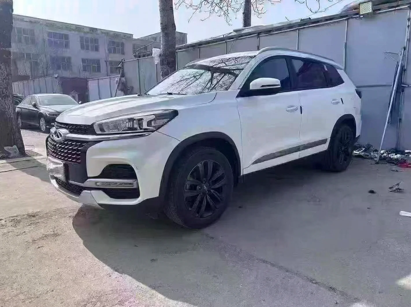 奇瑞瑞虎 正面外观三