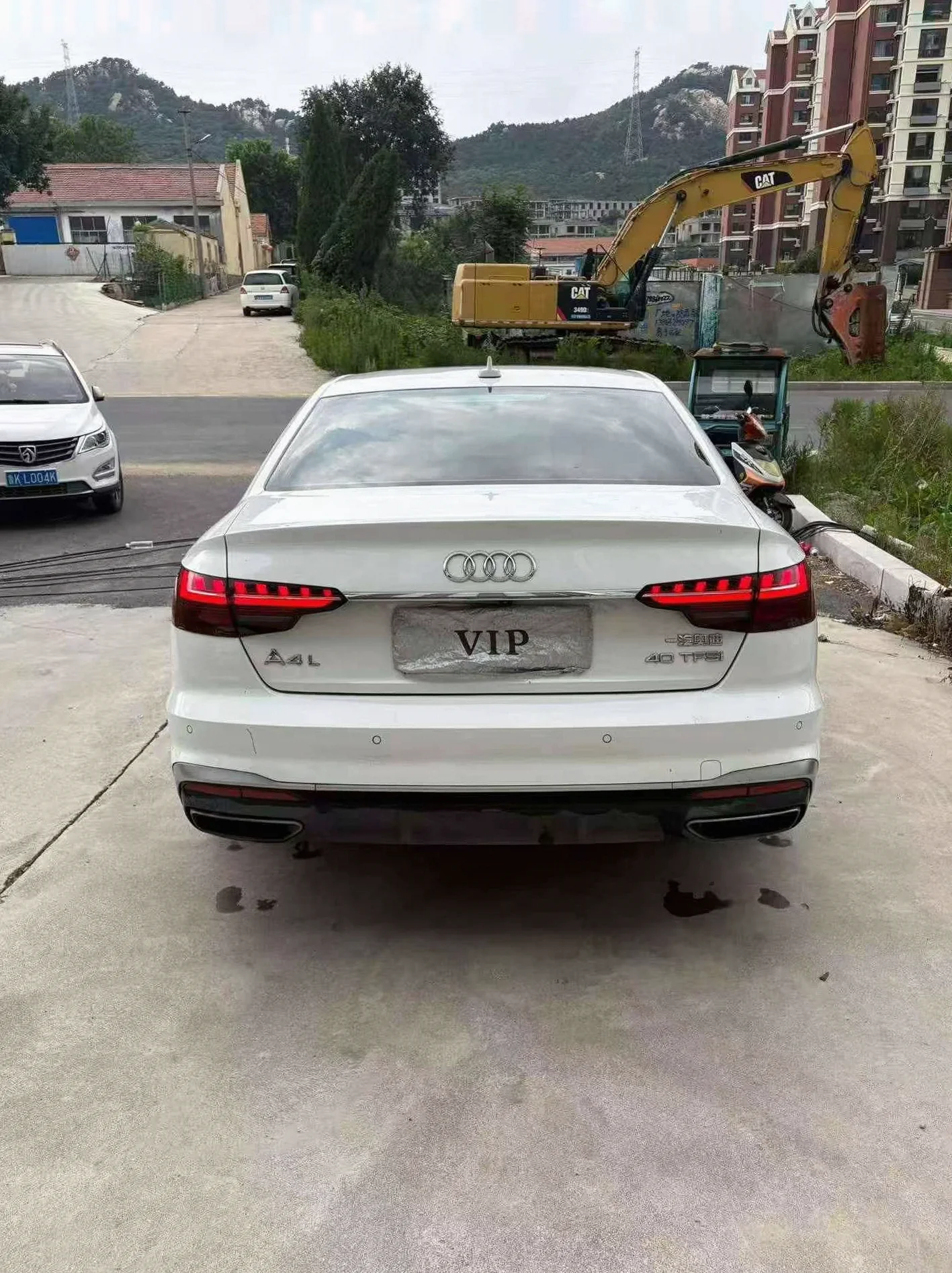 奥迪A4L 后面外观三