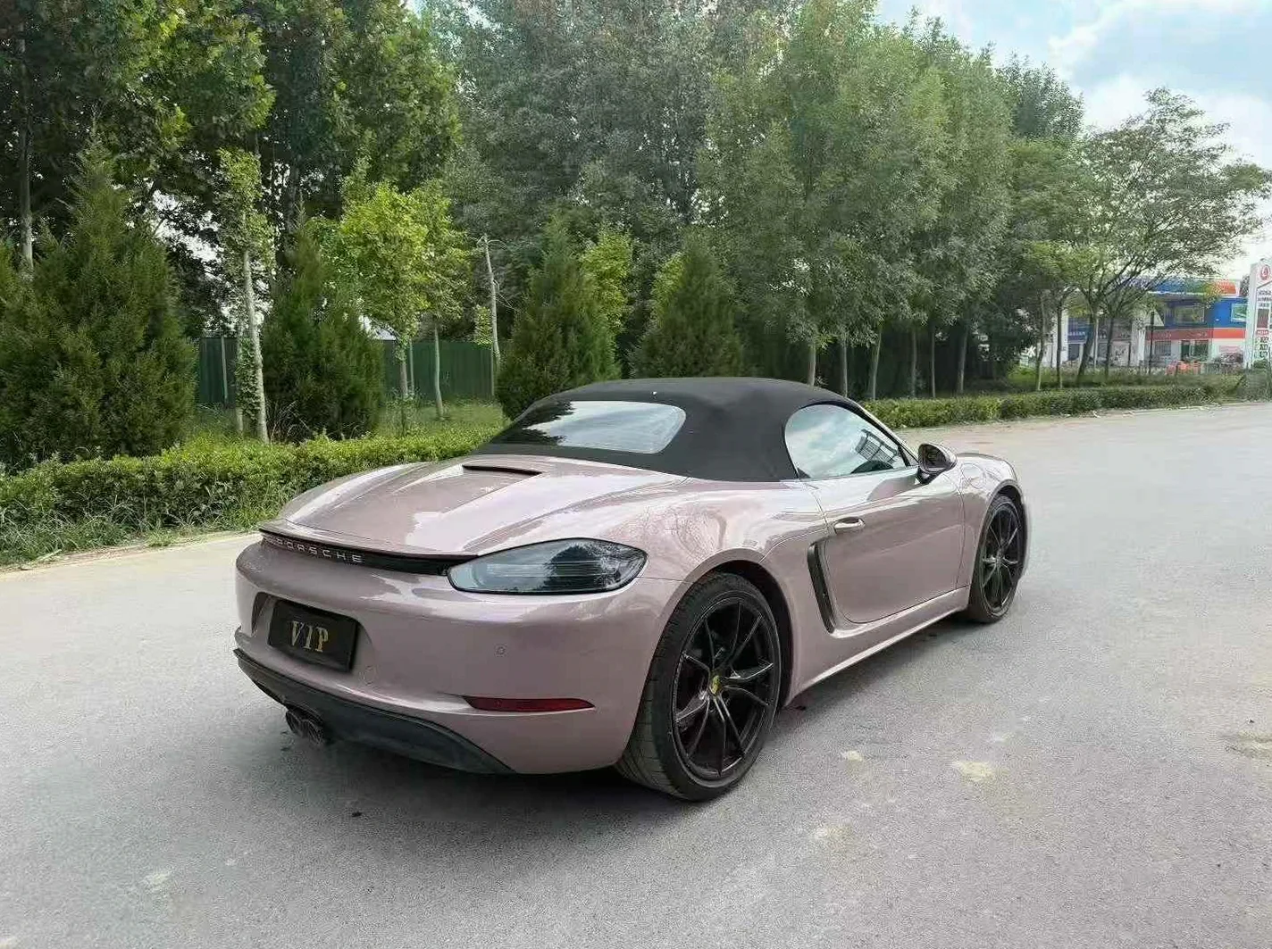 保时捷718 后面外观三