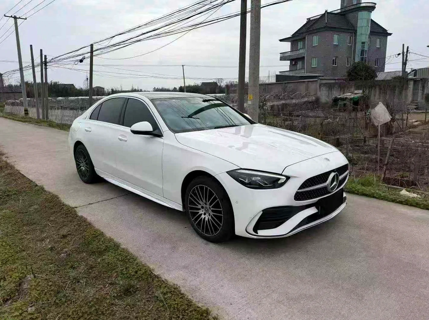 奔驰C 正面外观三