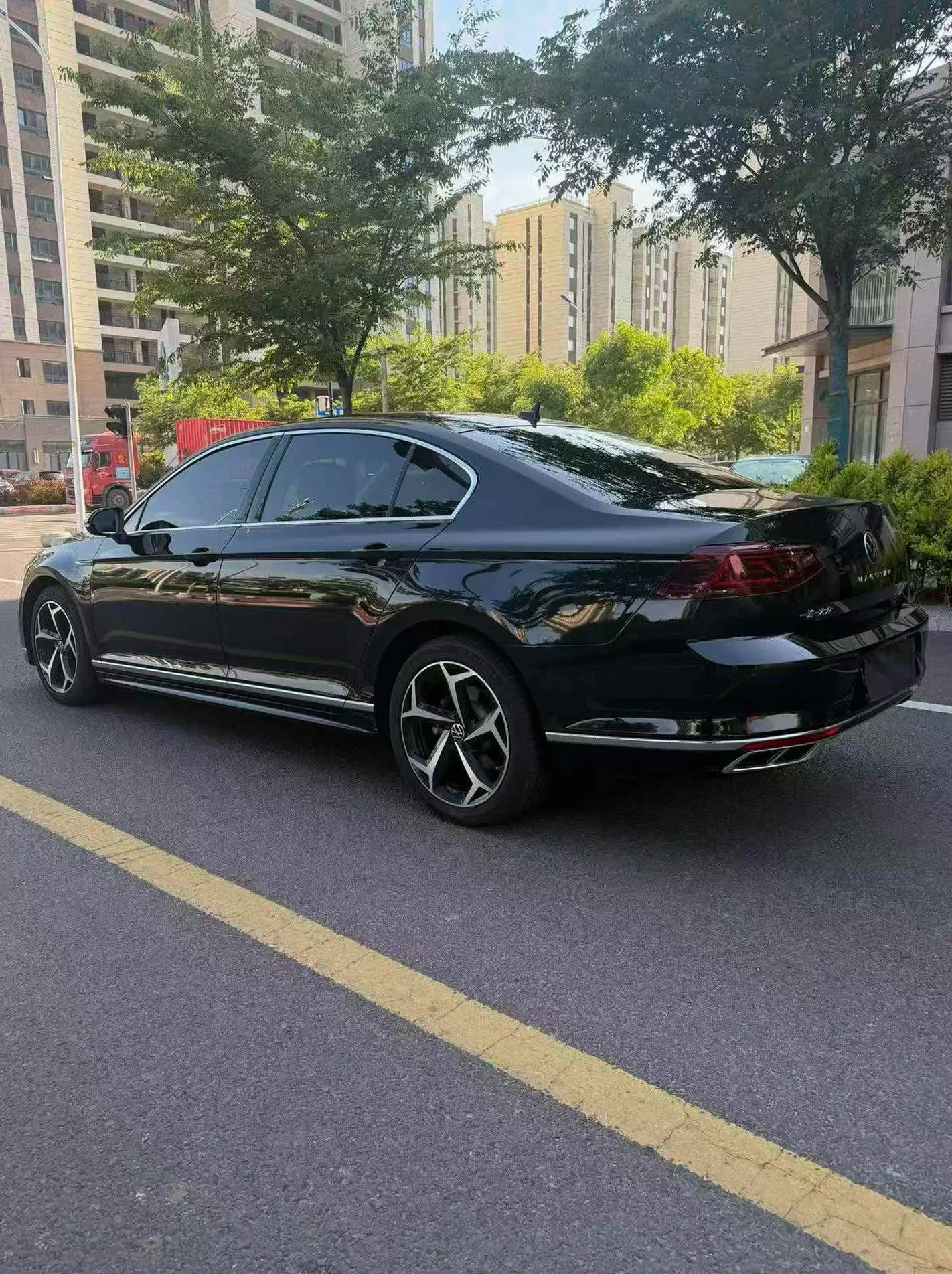 大众迈腾 后面外观二