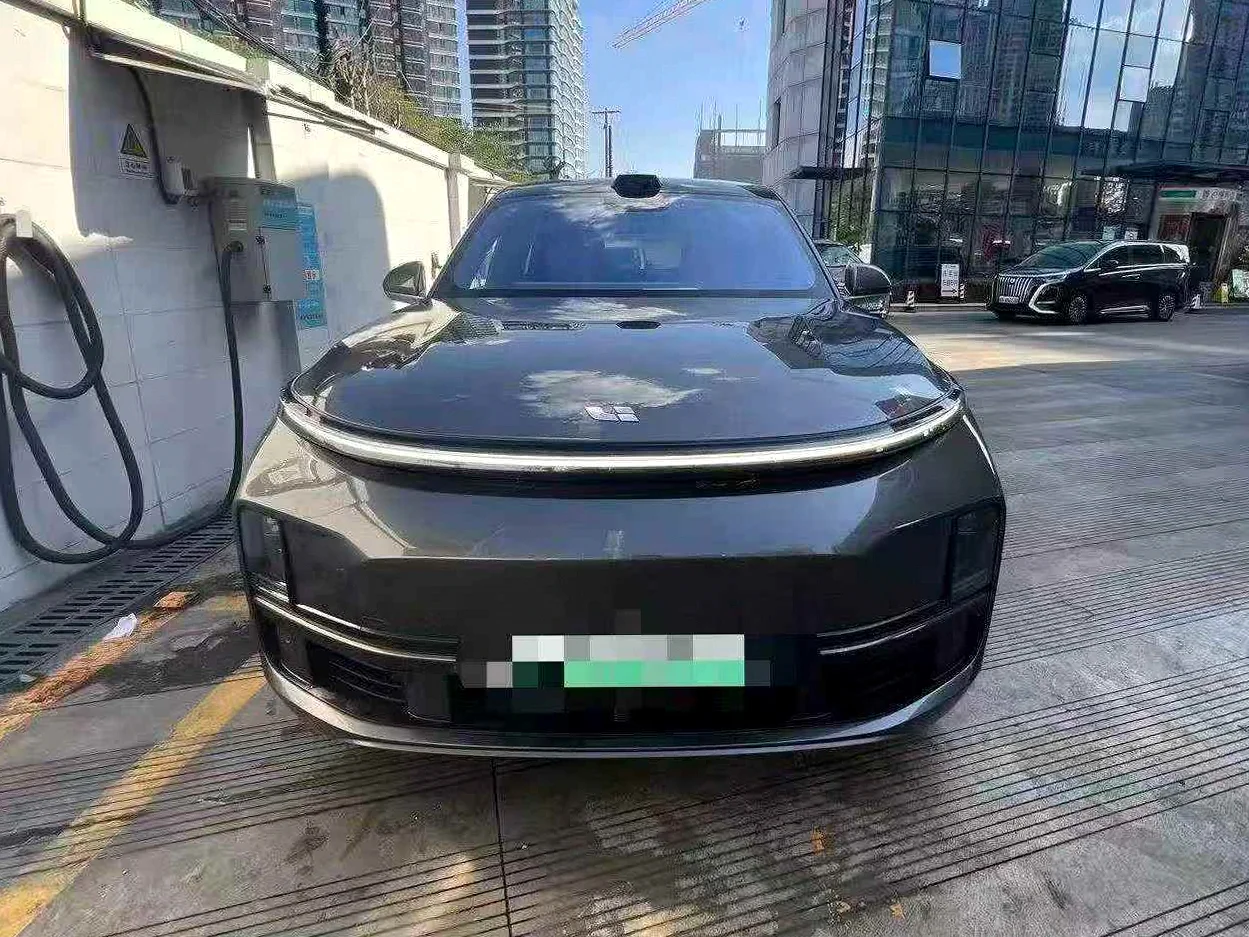 2023款 理想 L9