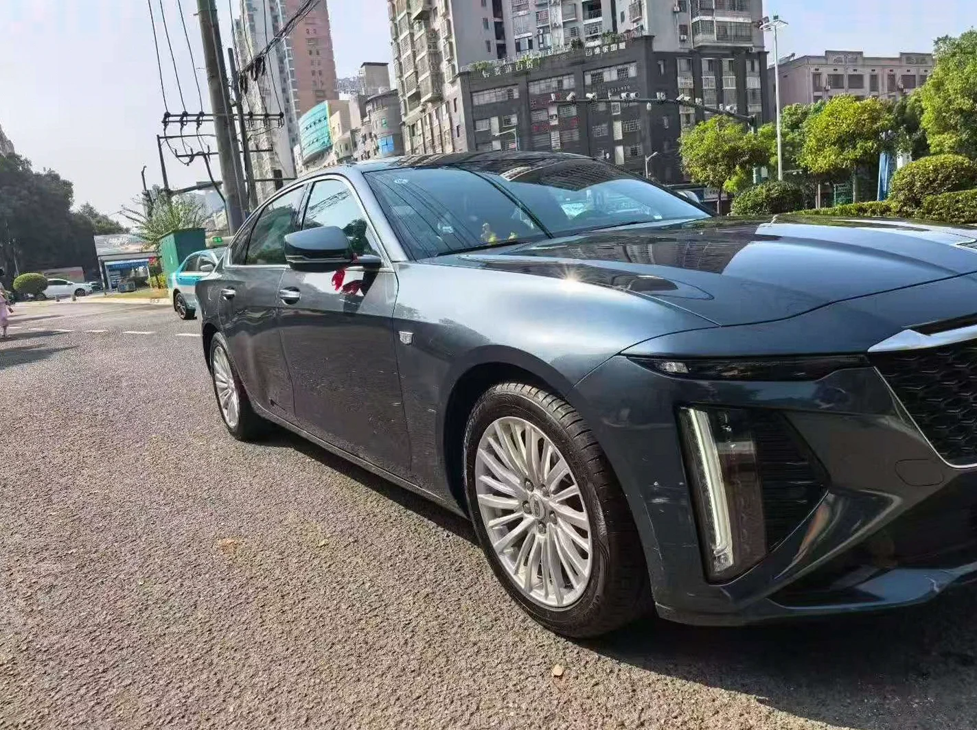凯迪拉克CT6 后面外观三