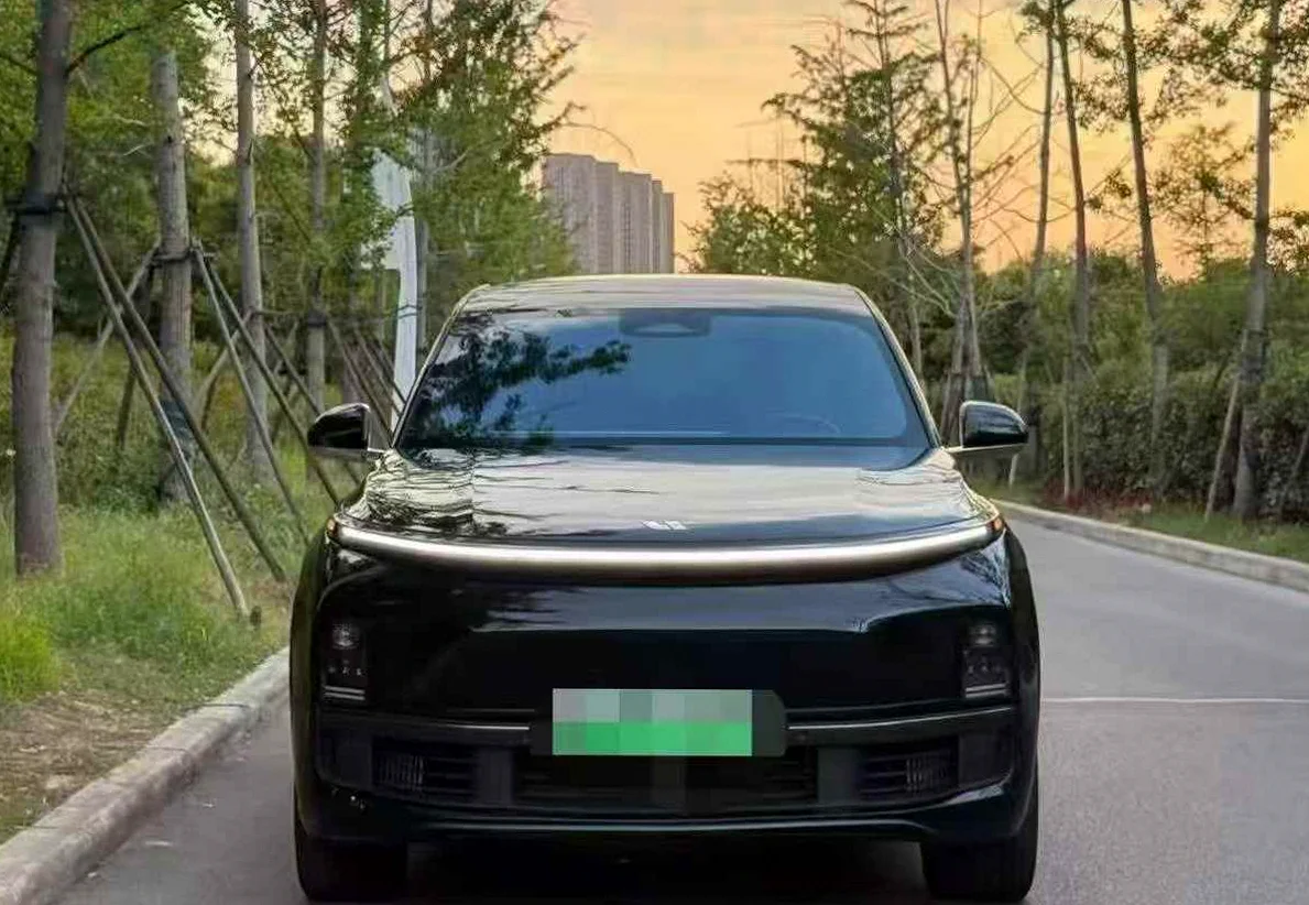 2025款 理想 L8