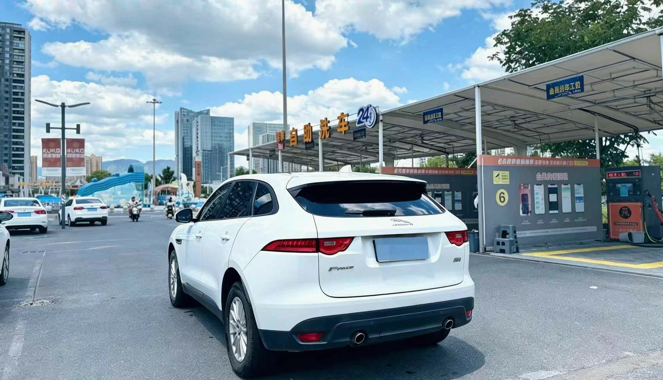 捷豹 F-PACE
