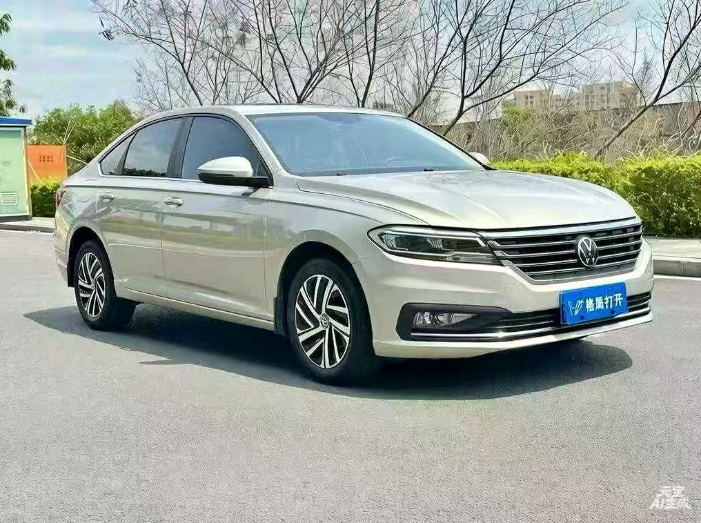 22年大众朗逸1.5L自动高配