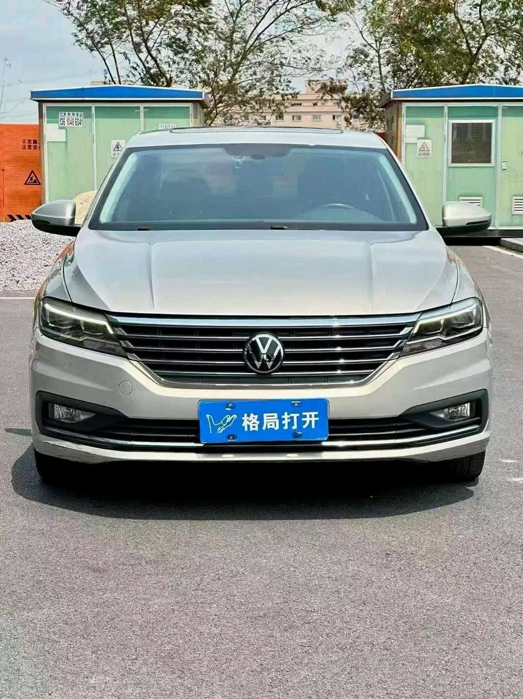 大众朗逸 正面外观二