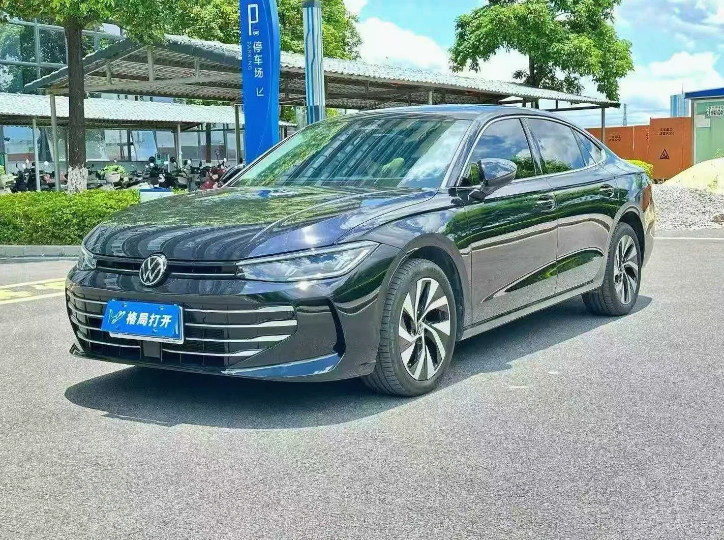 大众帕萨特 正面外观三