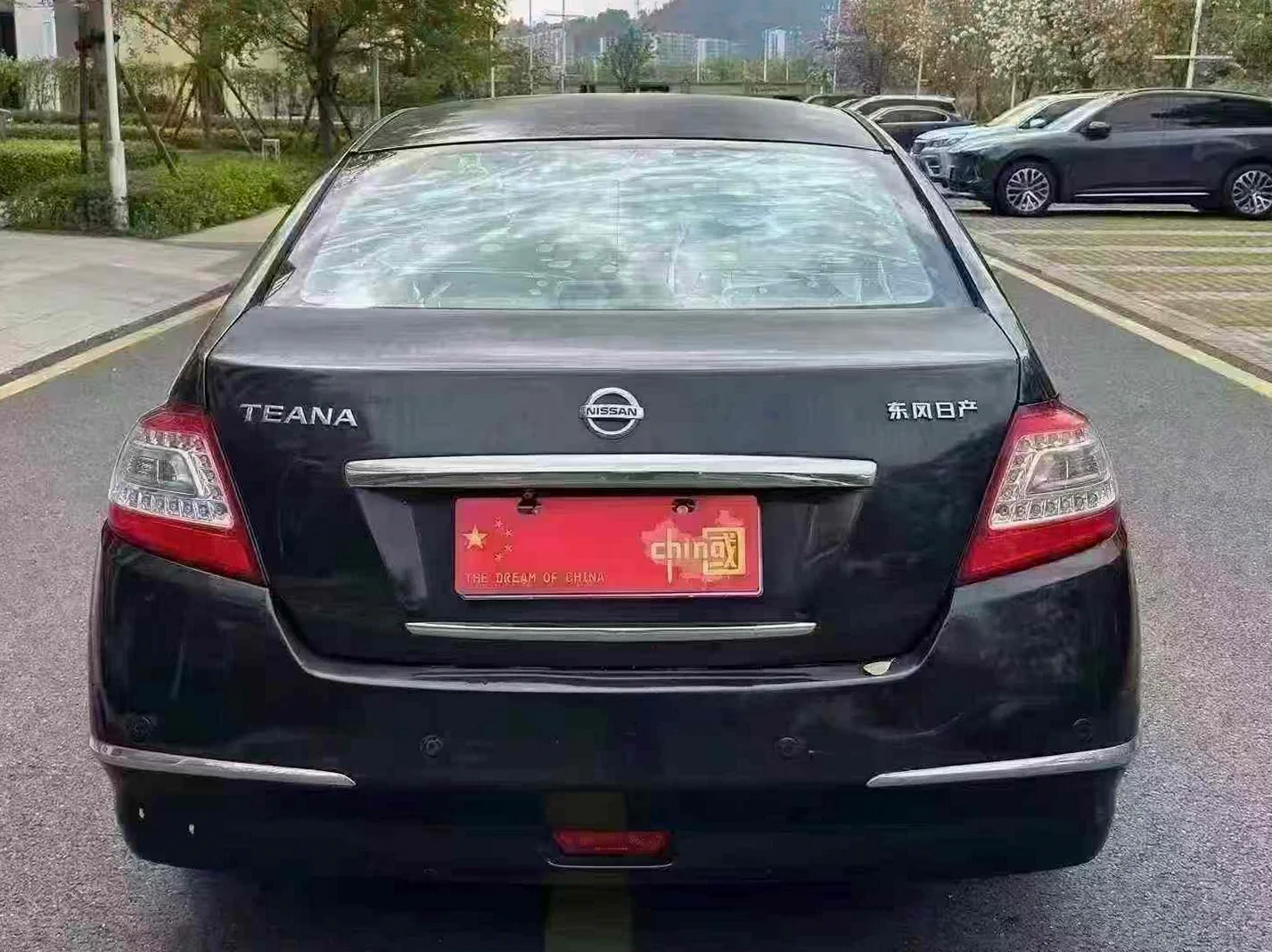 日产天籁 后面外观二