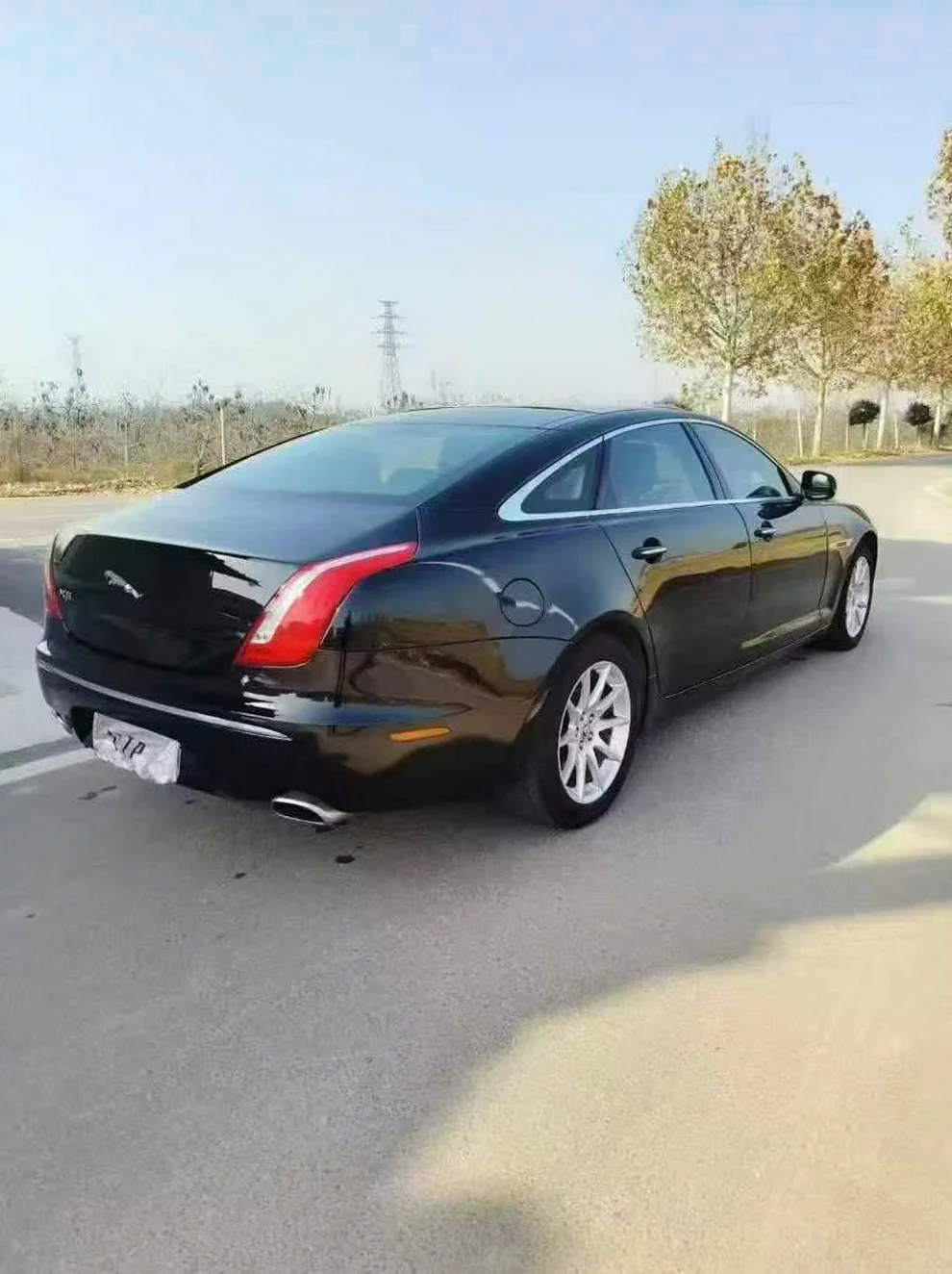 捷豹XJL 驾驶室